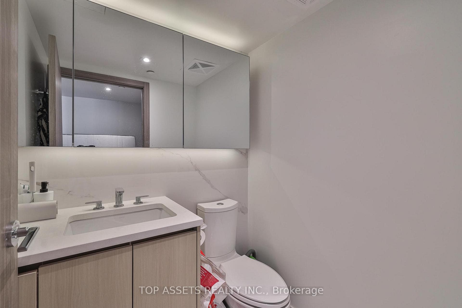 29 McMahon Drive photo 11
