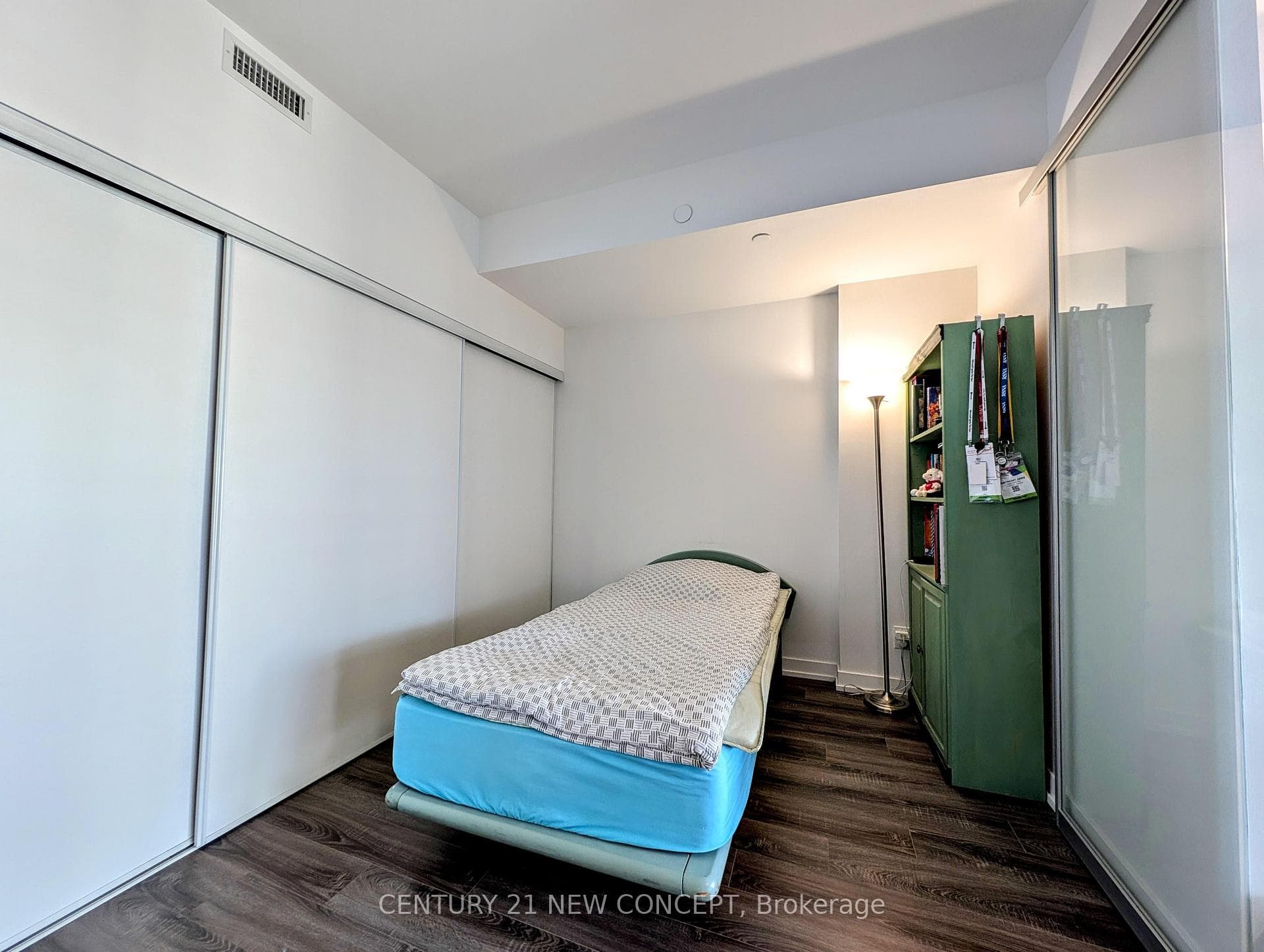 20 Edward Street Unit 2020 photo 13