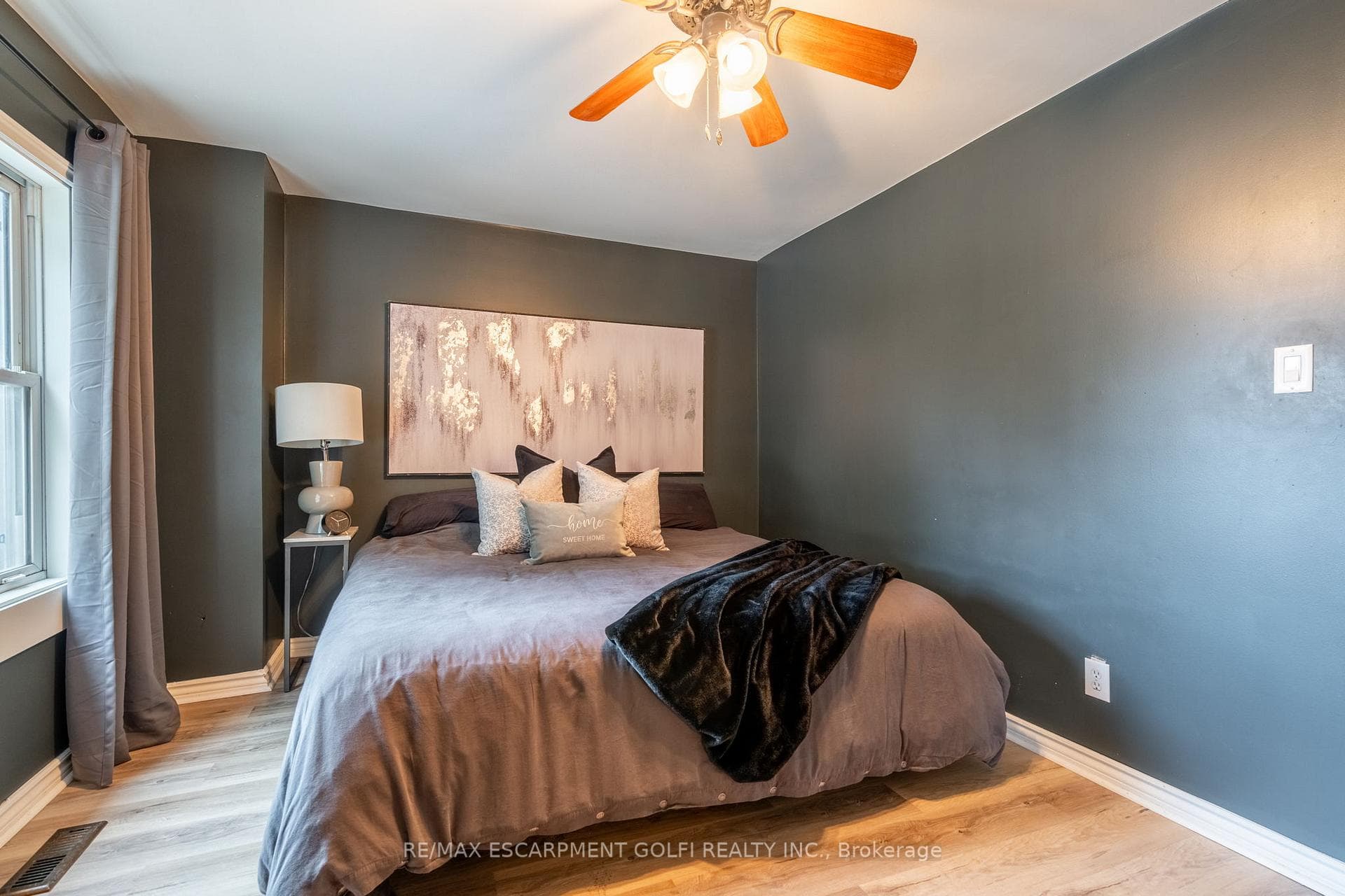 22 Bayfield Avenue photo 17