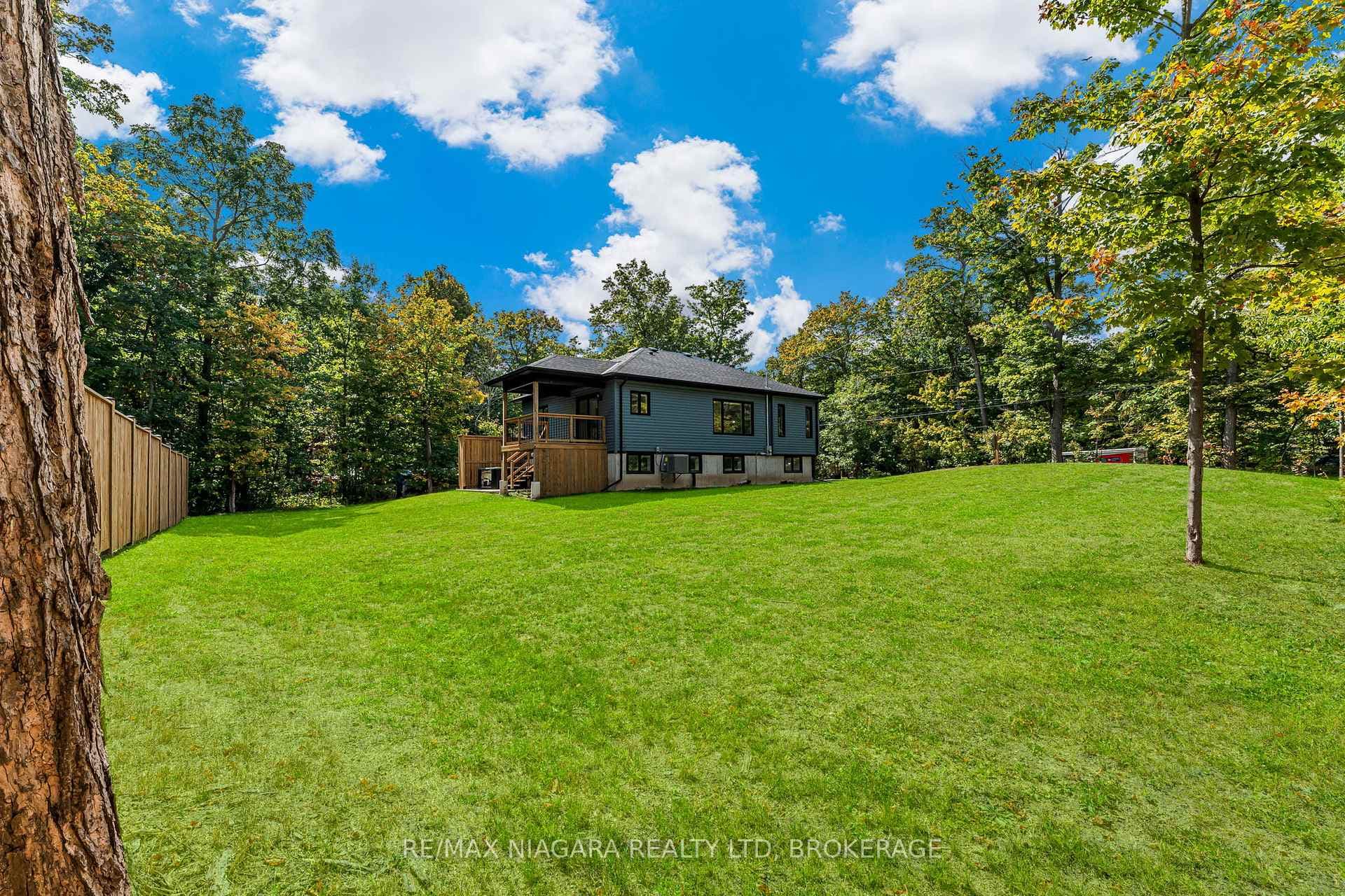 1018 Ridgewood Avenue photo 33
