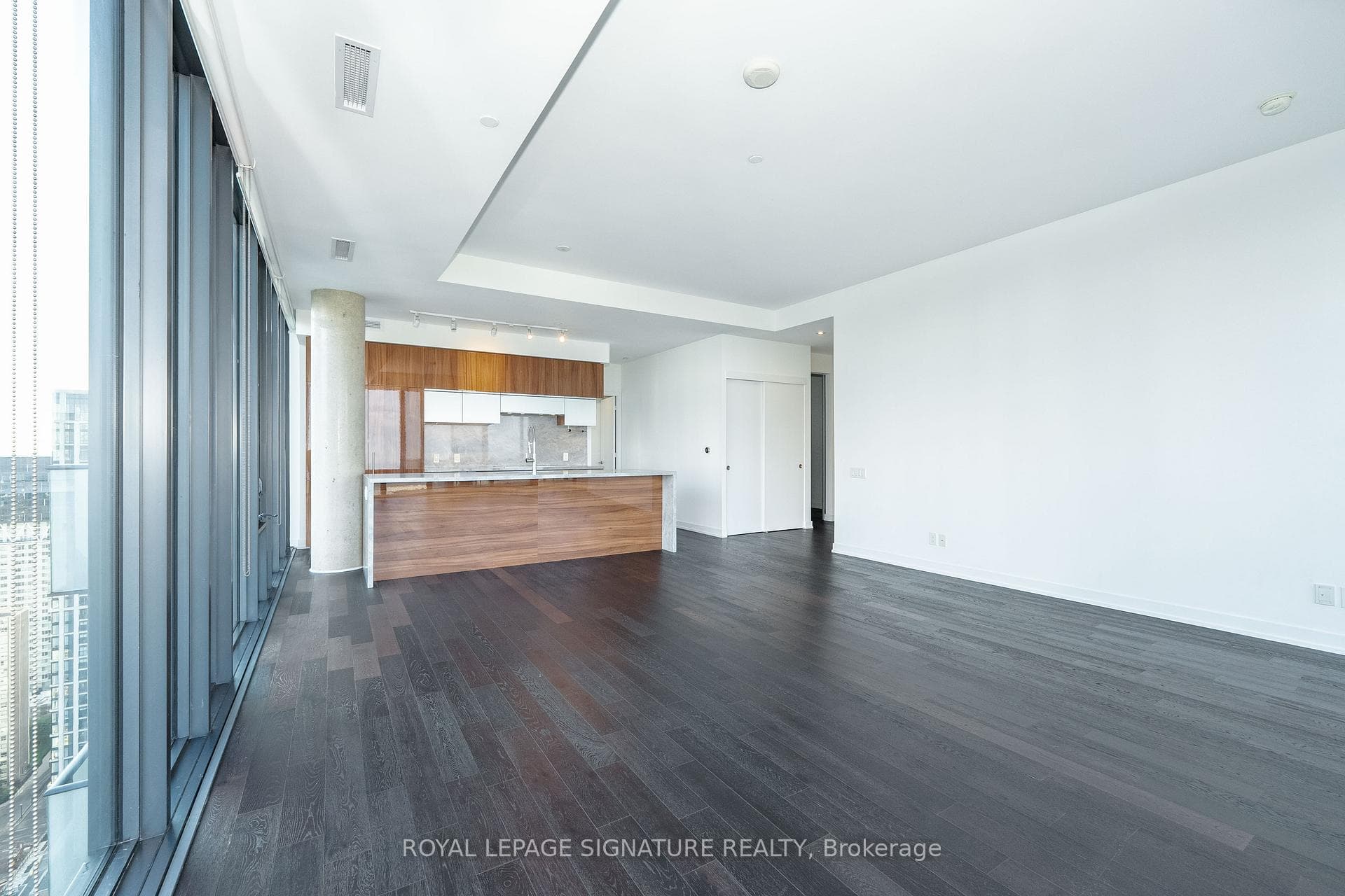 185 Roehampton Avenue Unit PH06 photo 14