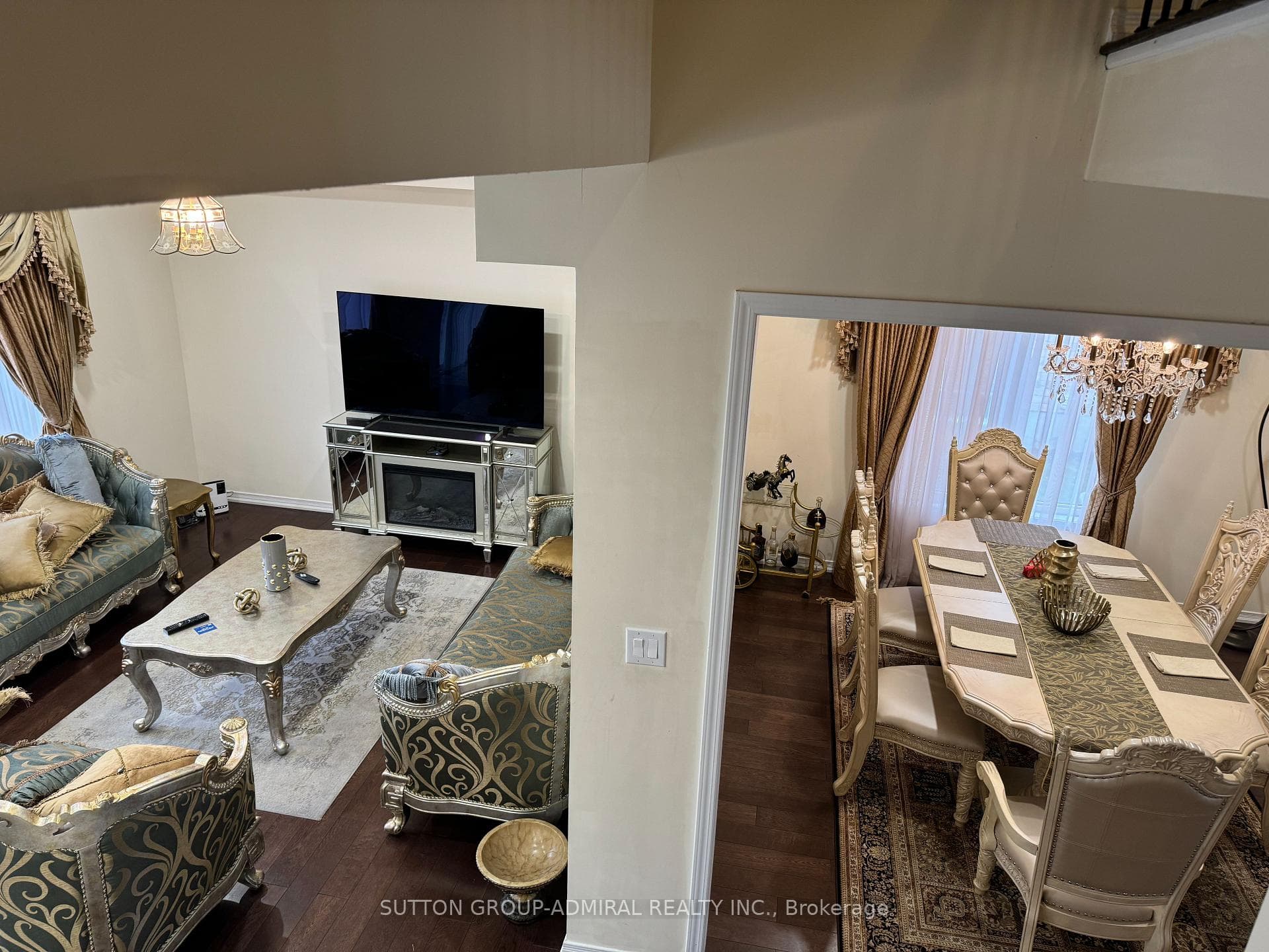 129 Whitwell Way photo 26