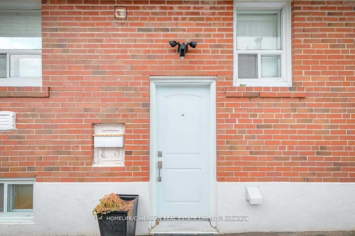 3 Willowhurst Crescent photo 22