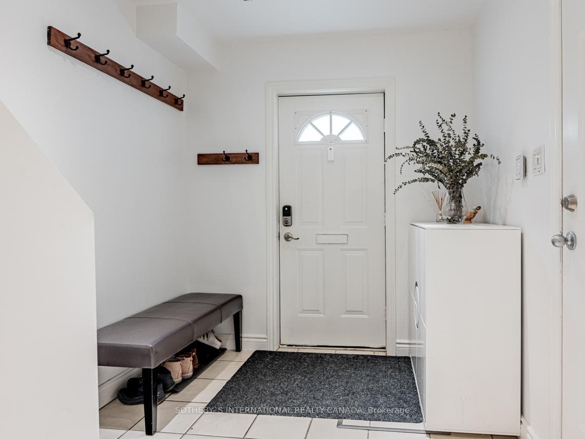 60 Poulett Street photo 2