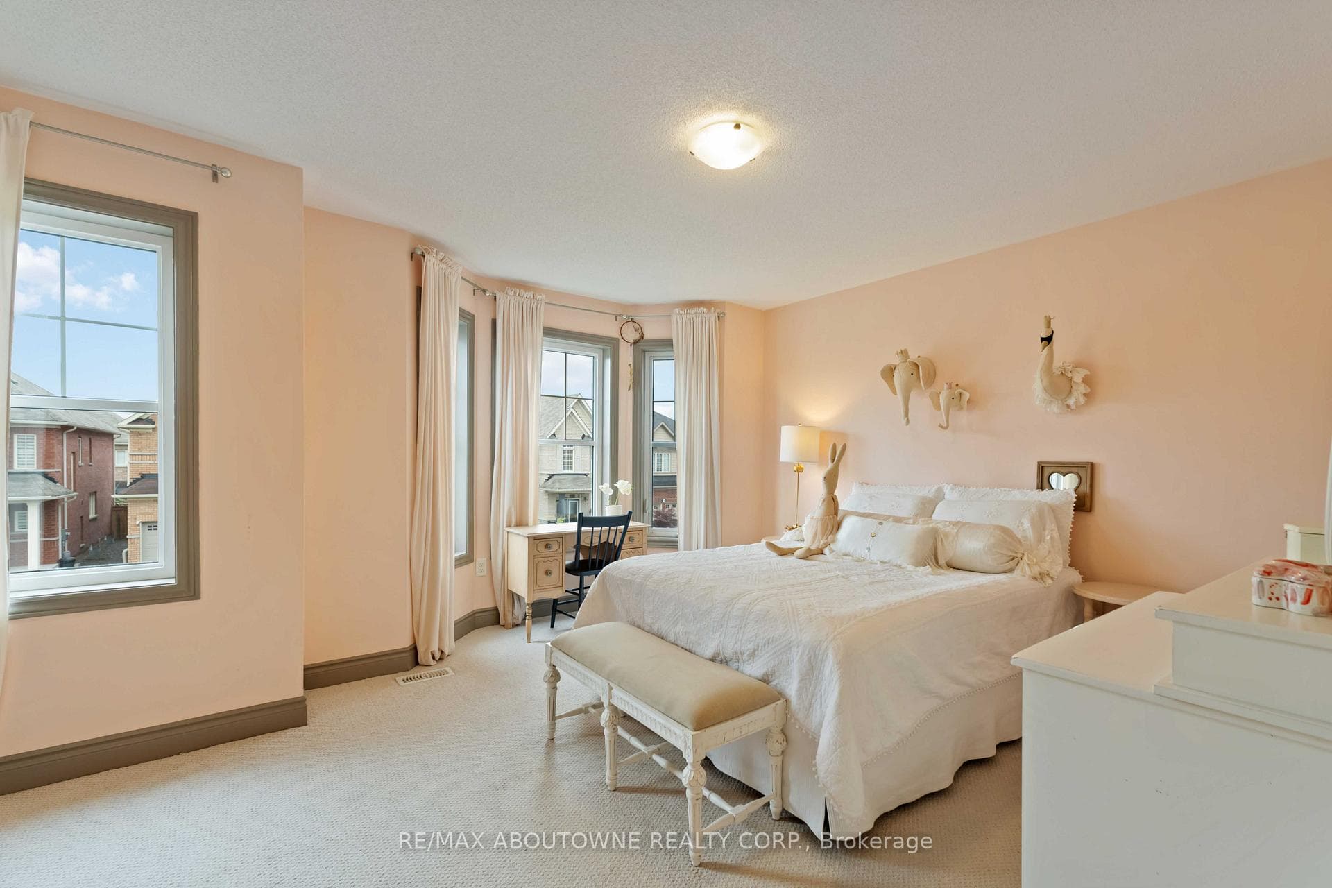 28 Babcock Street photo 28