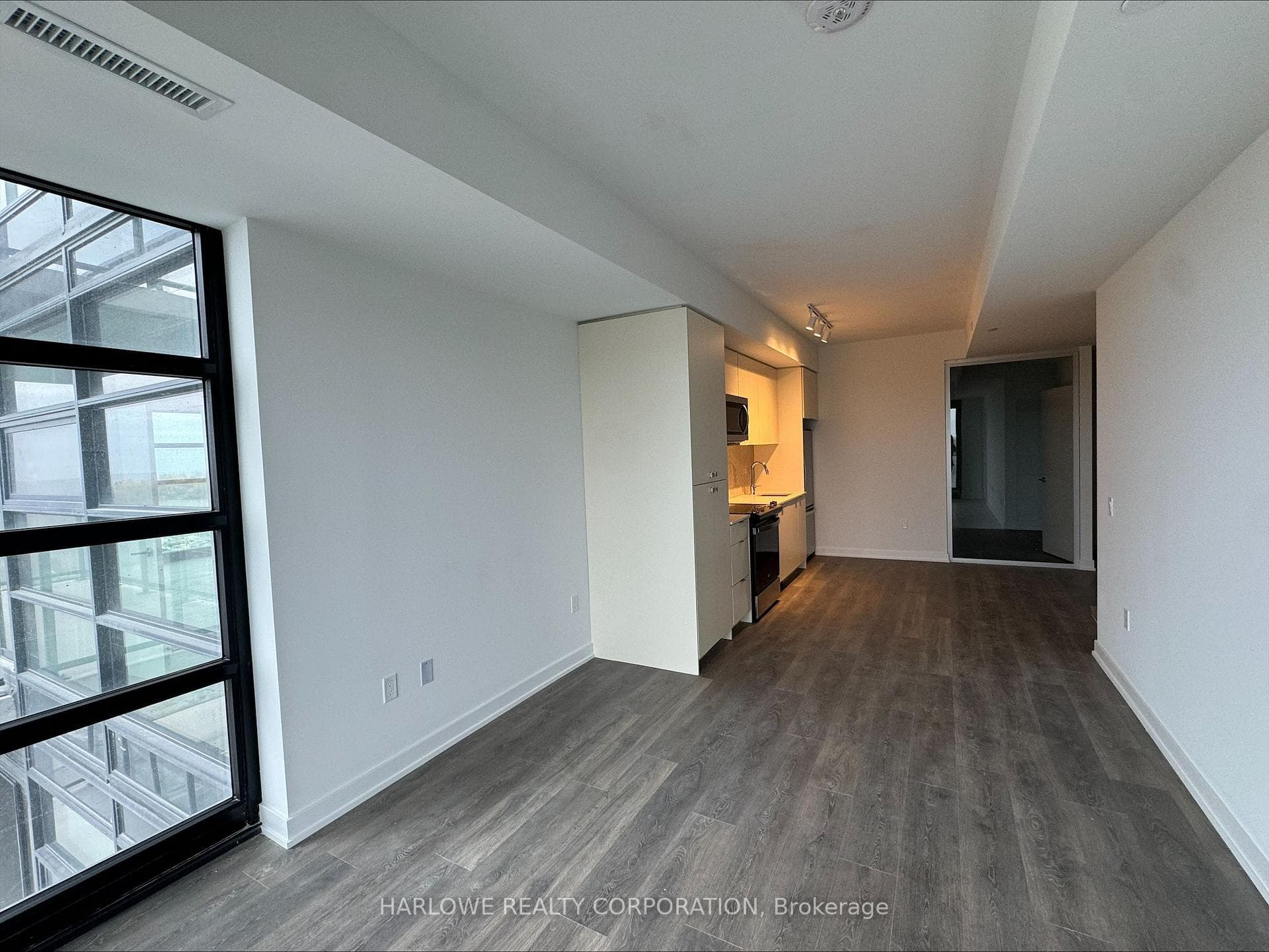 1606 Charles Street Unit 1103 A photo 4