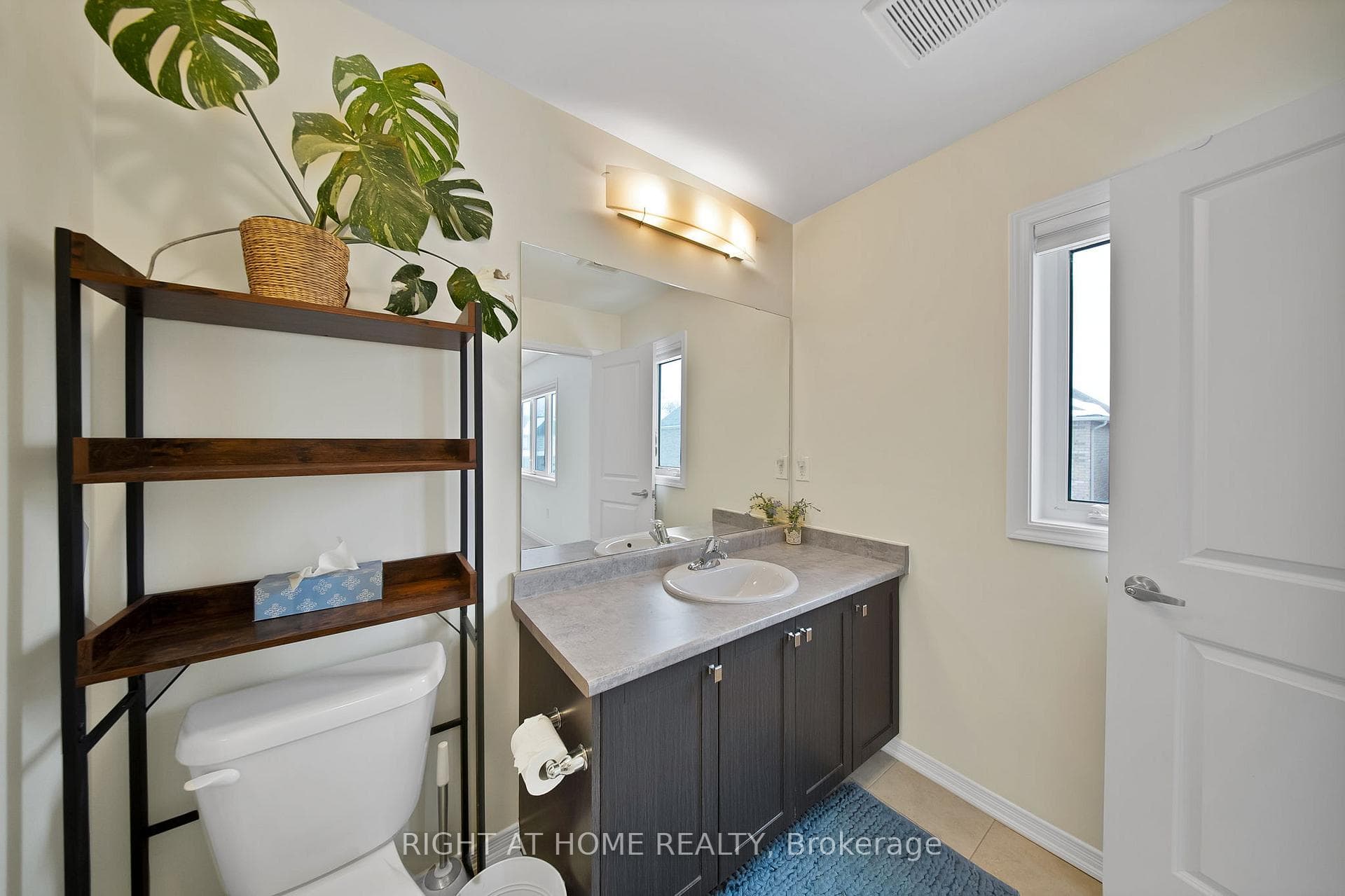 61 Alexandra Drive photo 26