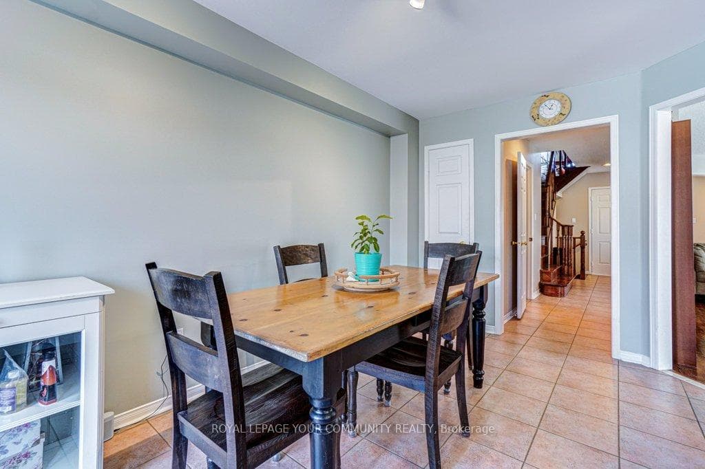 27 Hubert Corless Drive photo 8