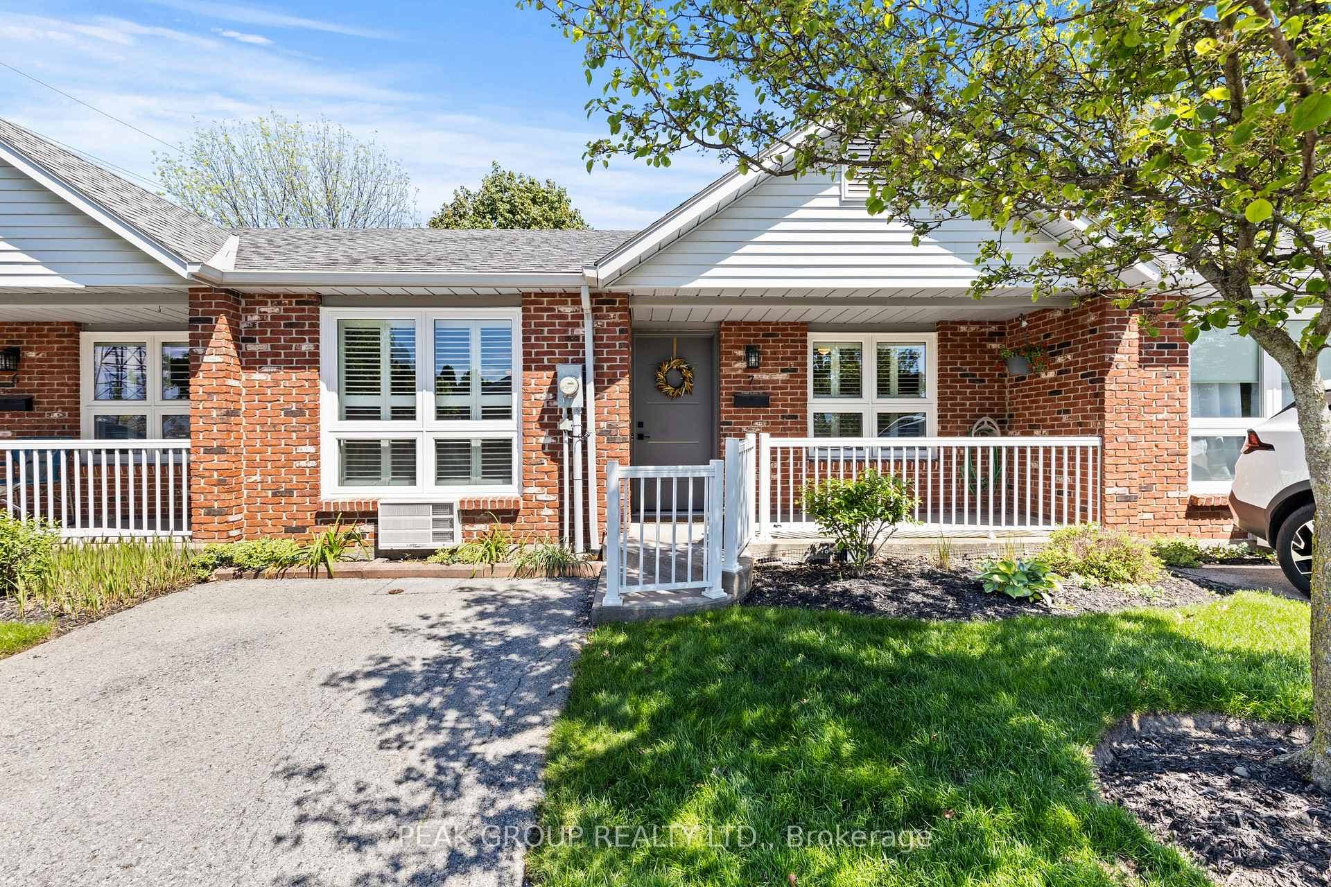 226 Vansickle Road Unit 7 photo 1