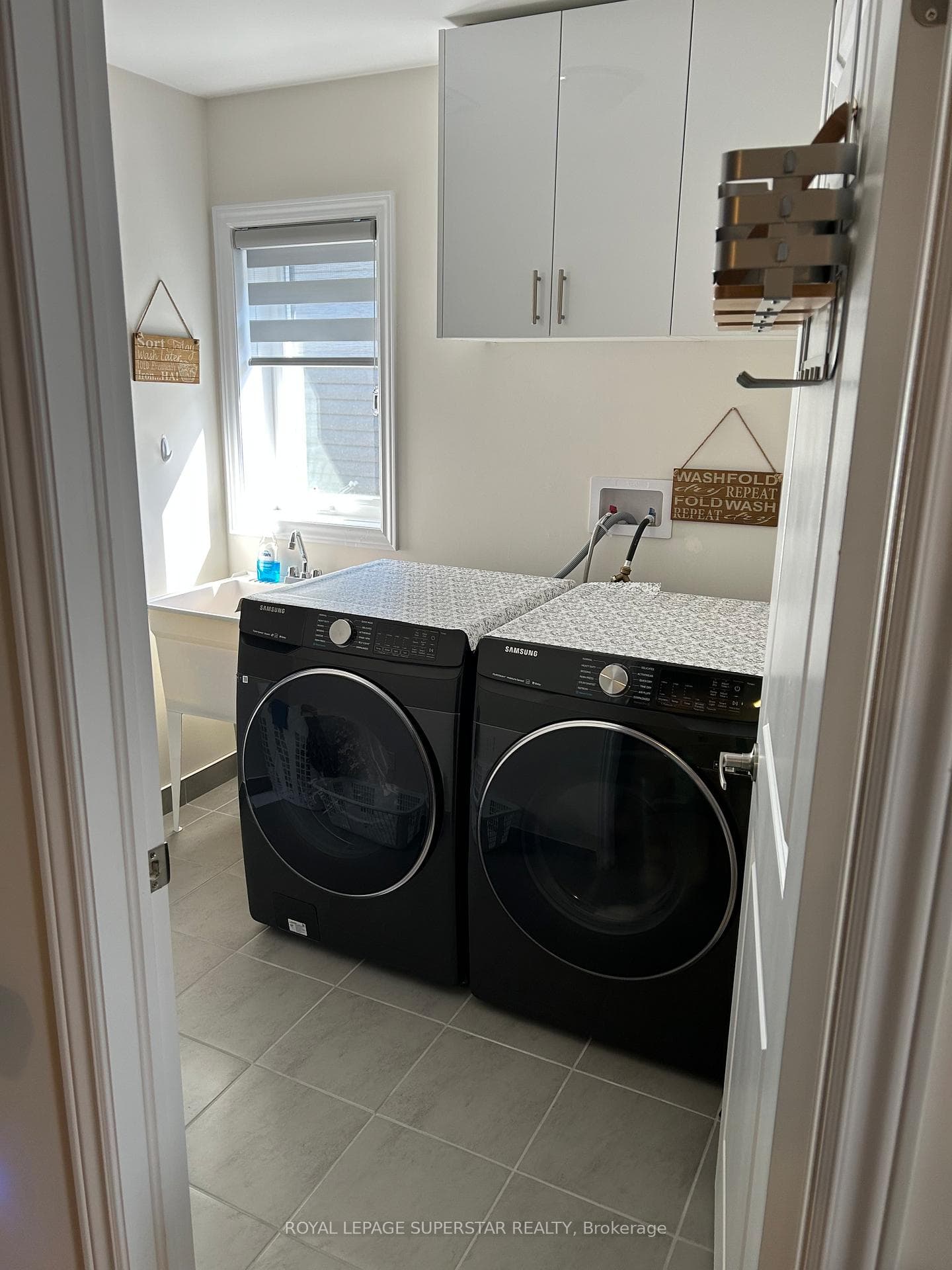 49 Eberhardt Drive photo 42