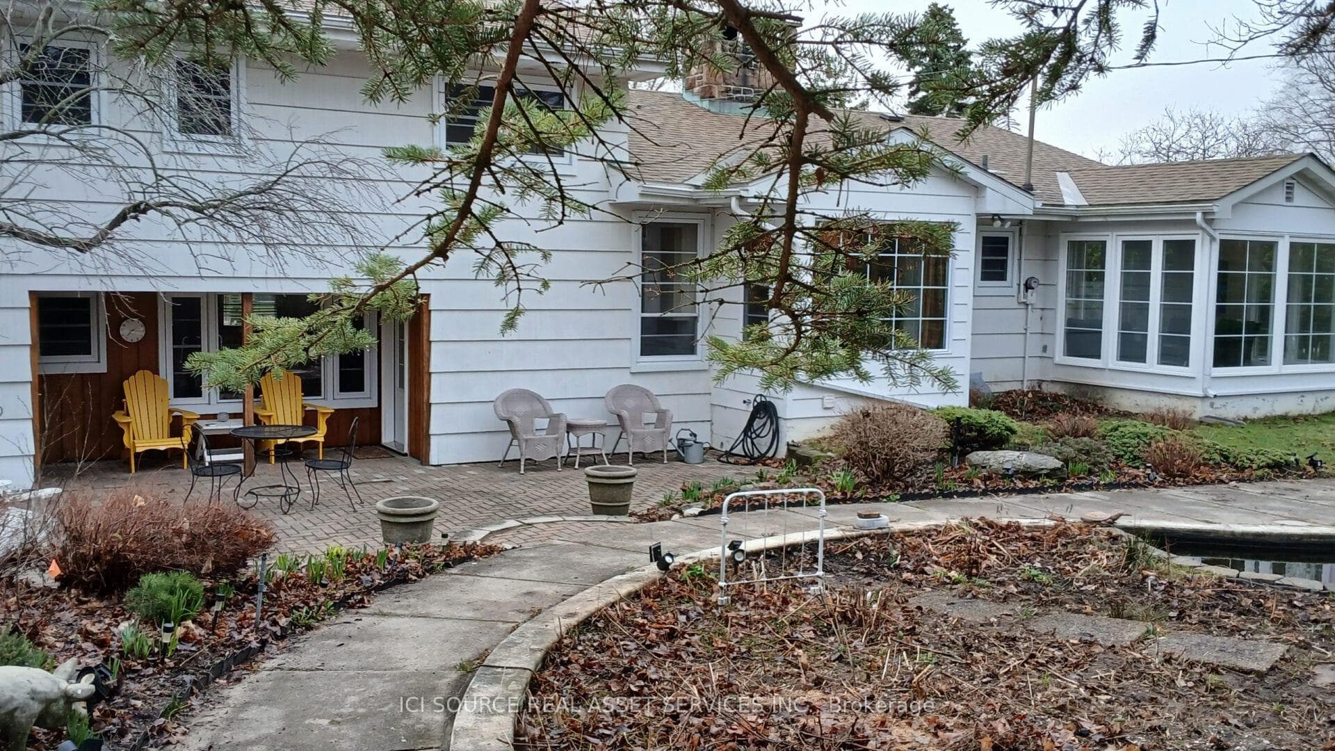 216 Brockville Street photo 25