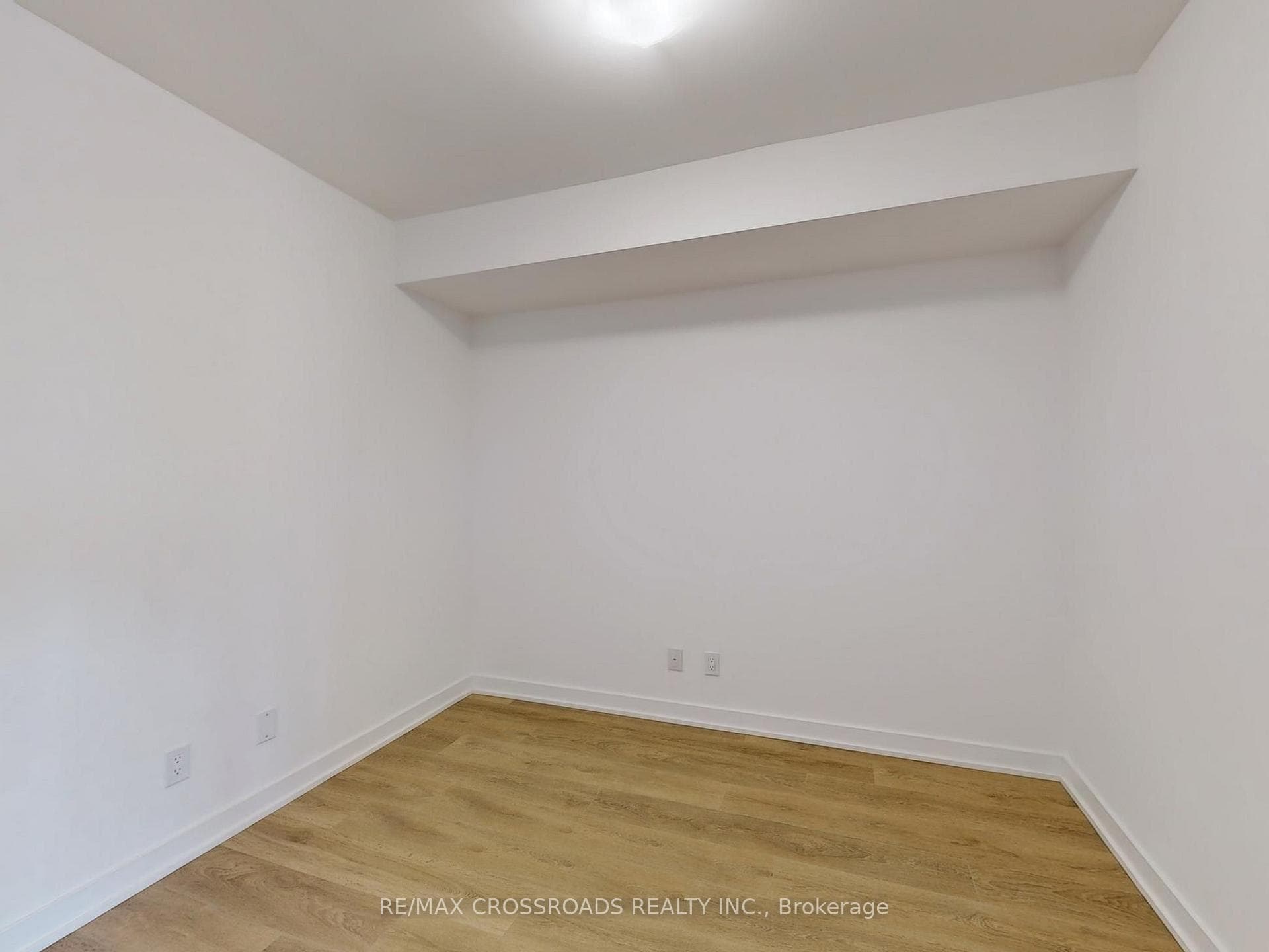 2033 Kennedy Road Unit 3303 photo 19