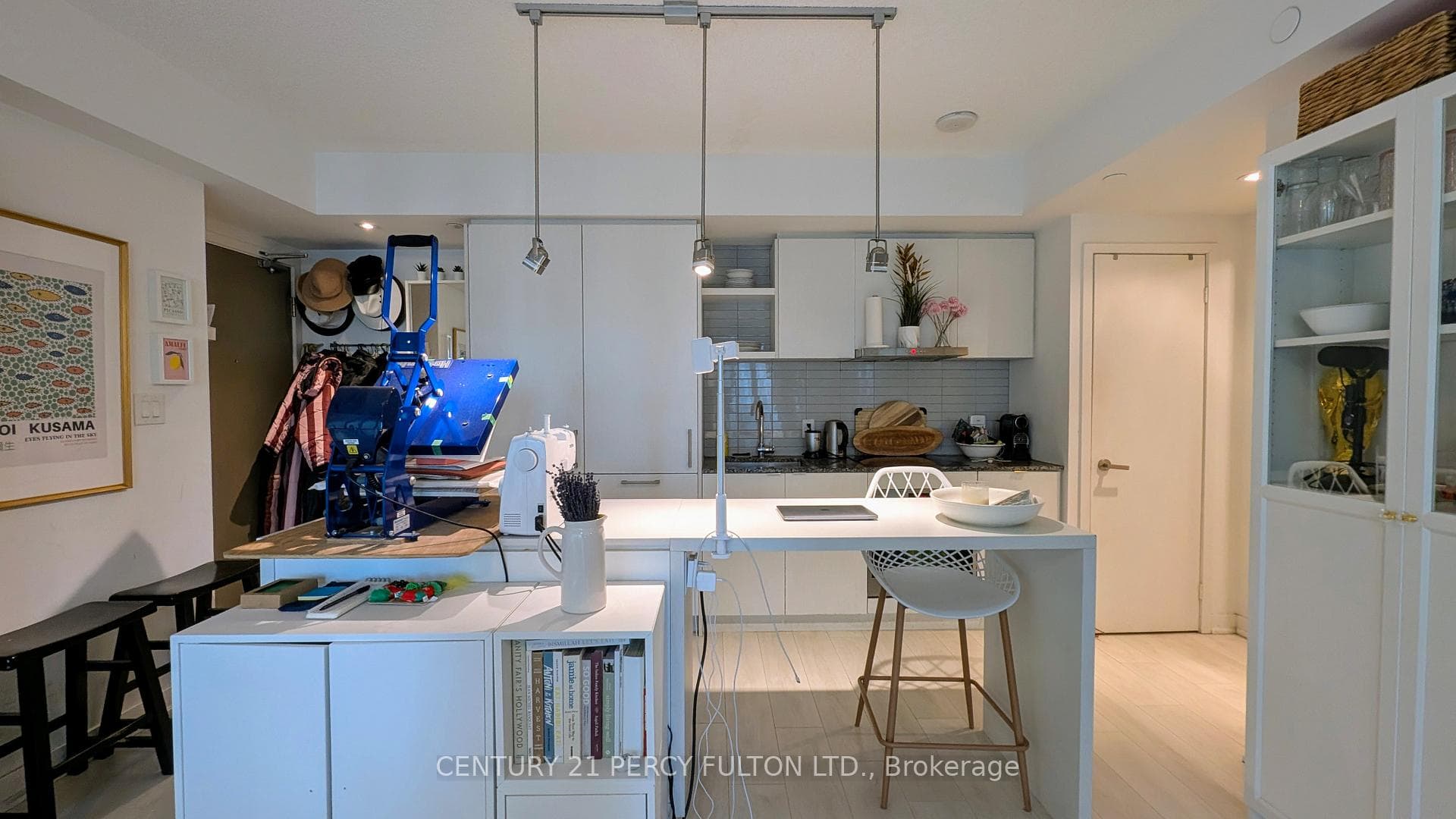 100 Harbour Street Unit 1606 photo 6