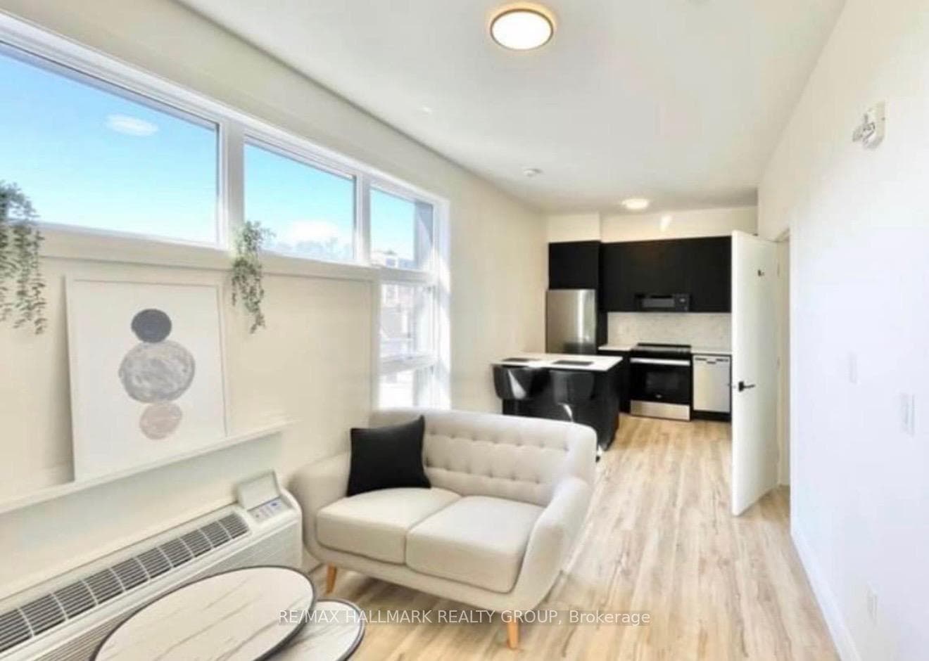 25 Grant Street Unit 202 photo 4
