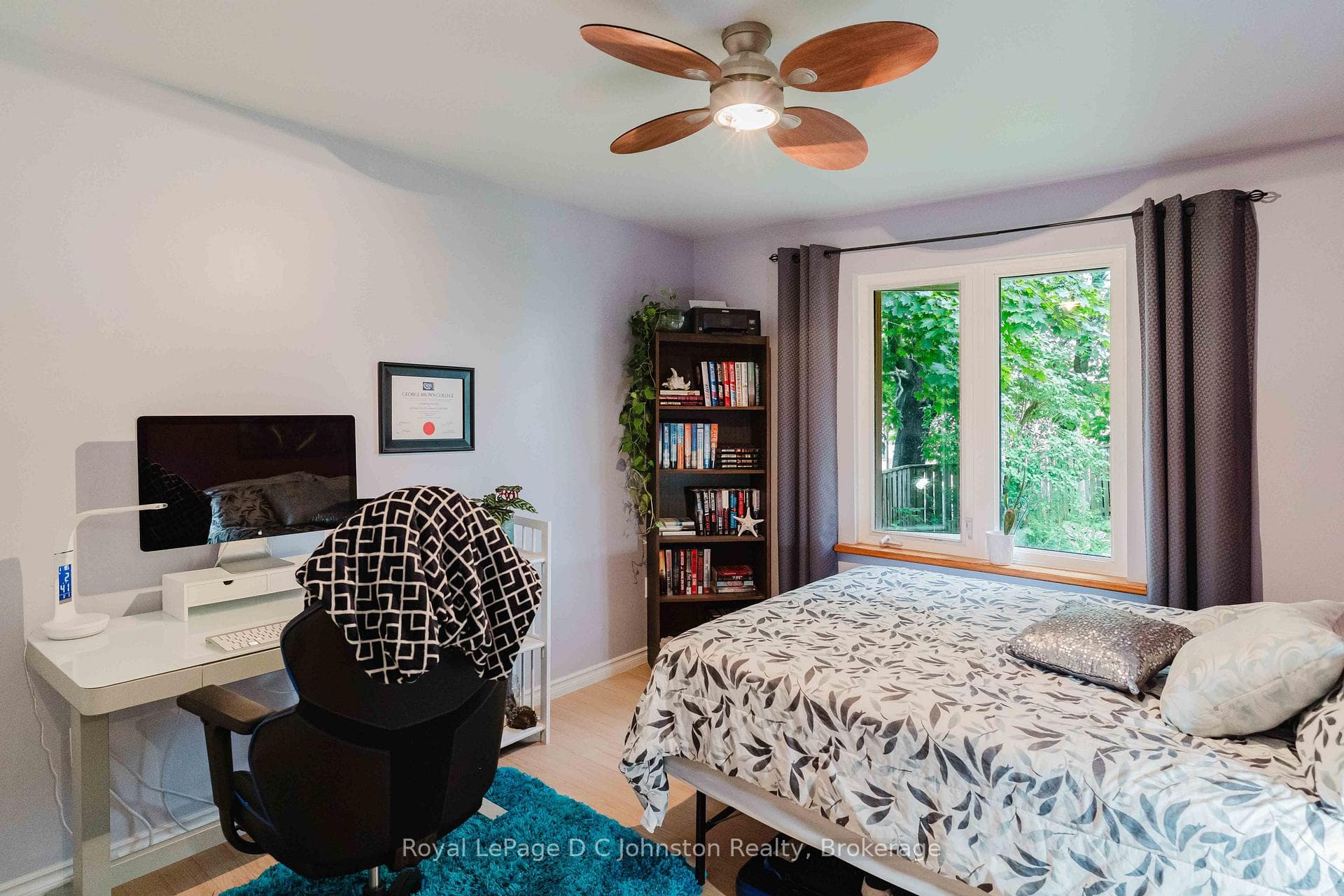 255 Rowe Street photo 15
