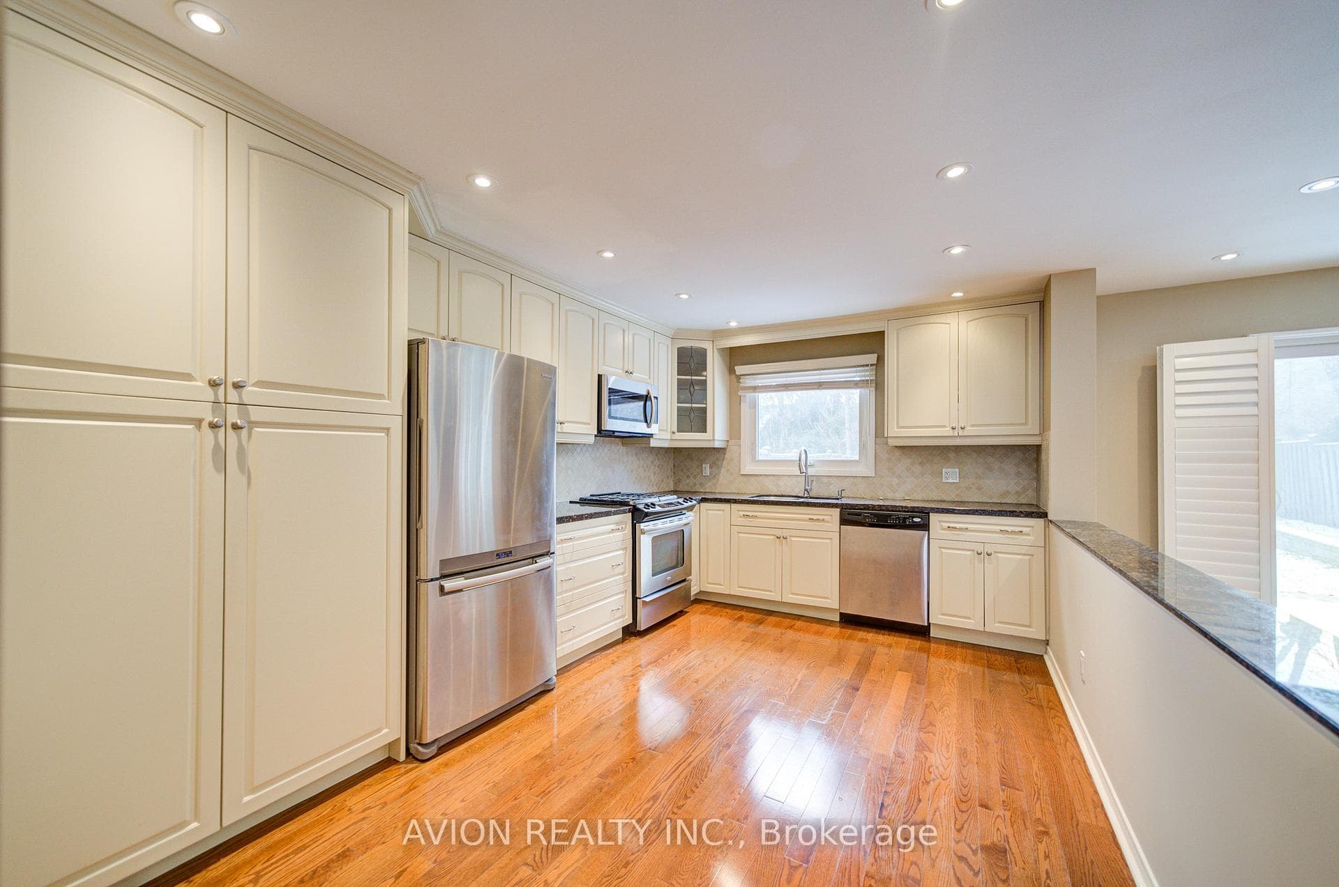 31 Charnwood Place photo 9