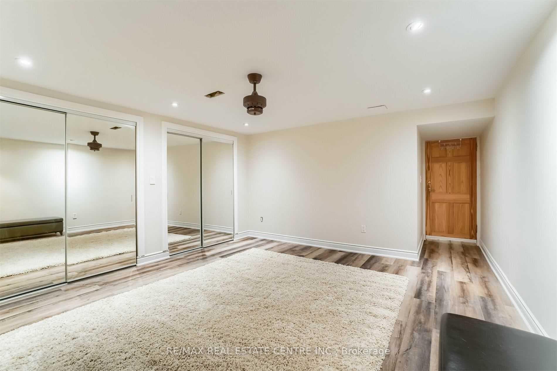 41 Clearside Place photo 38
