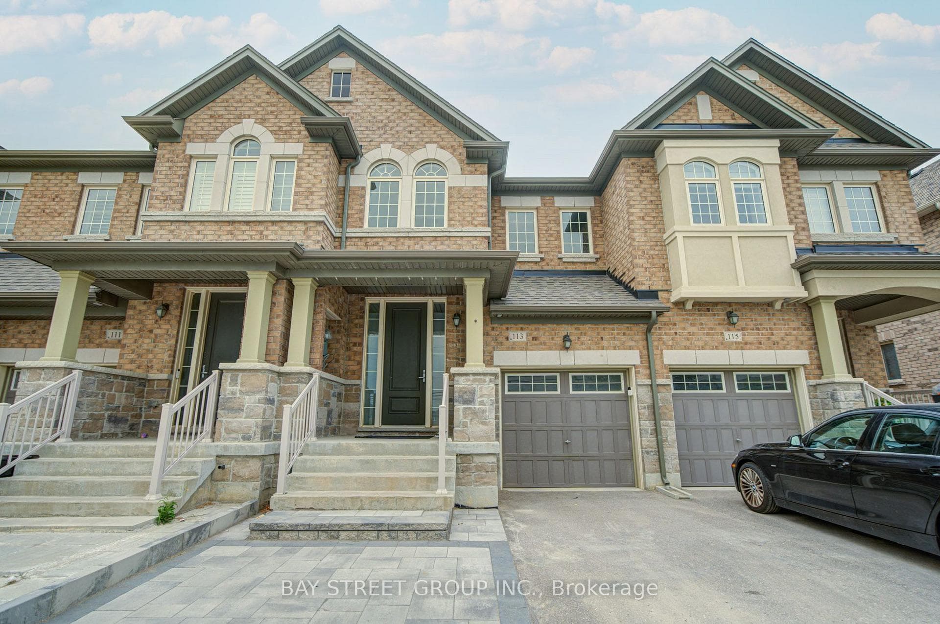 113 Drizzel Crescent photo 1