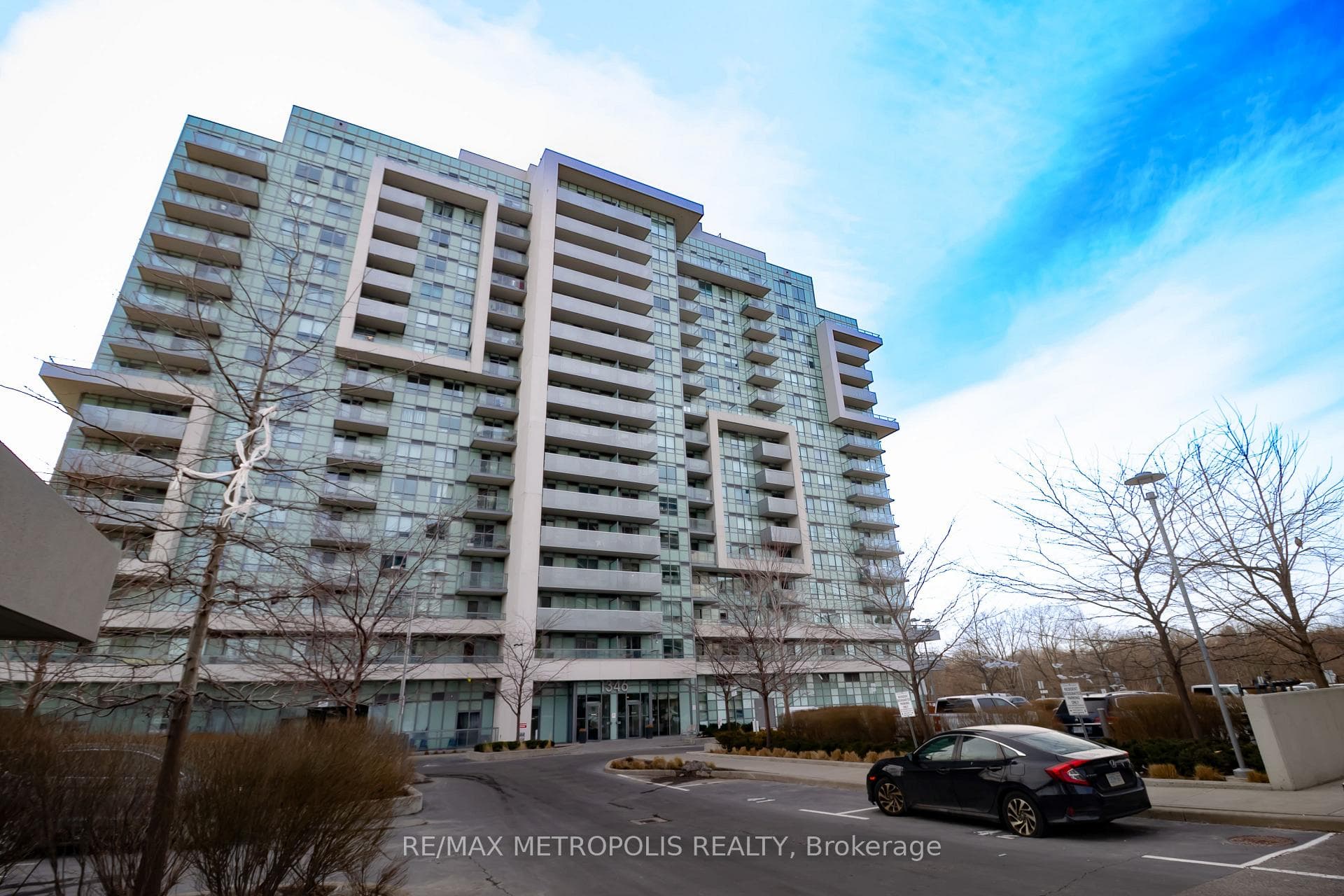 1346 Danforth Road Unit 913 photo 1