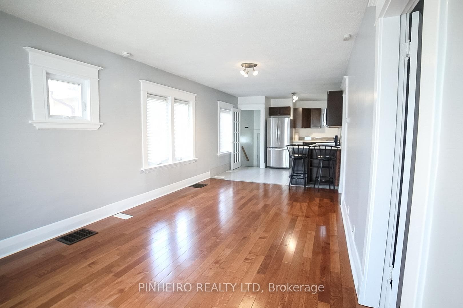 84 Homan Street photo 5