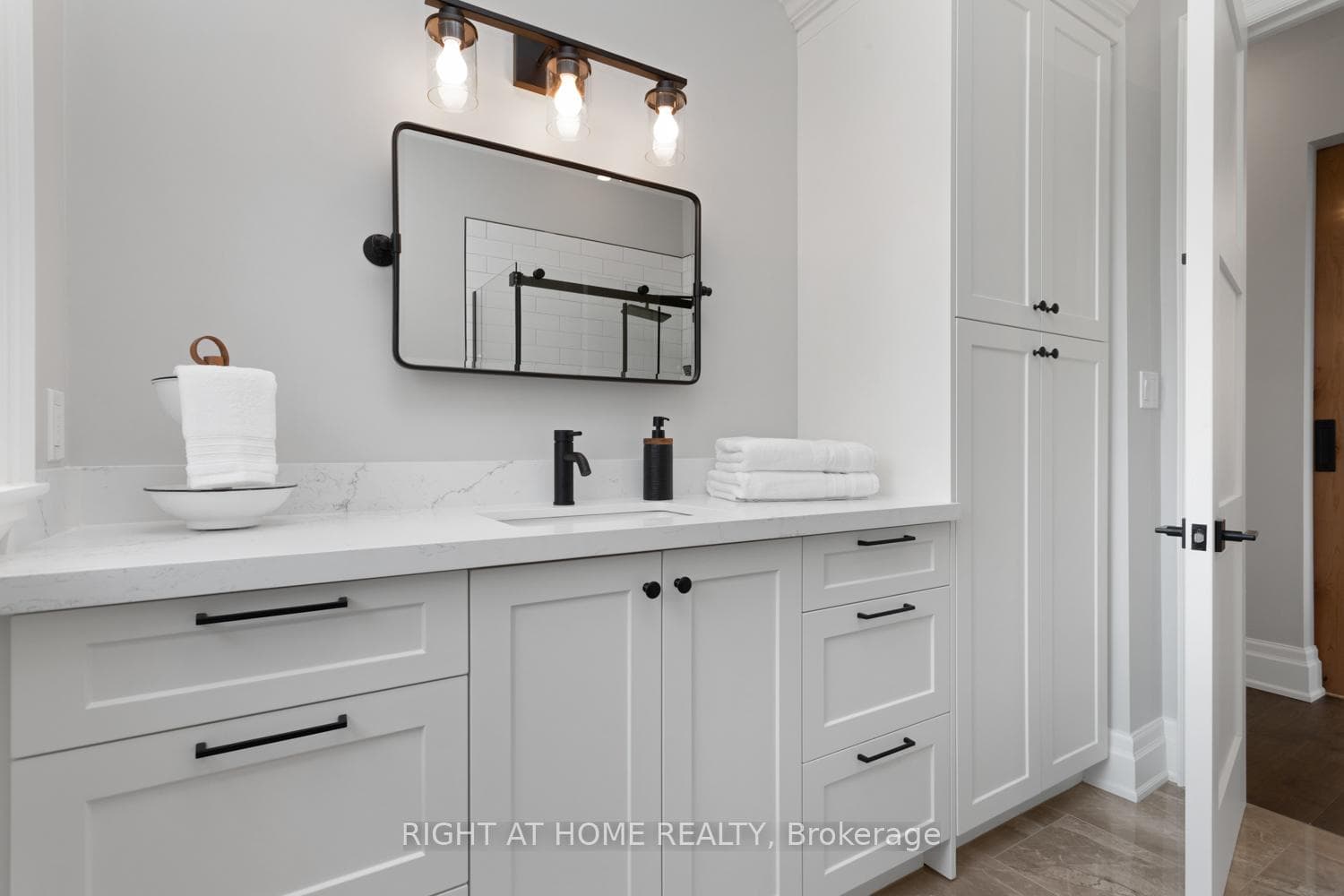 Custom cabinetry in 4 piece bath
