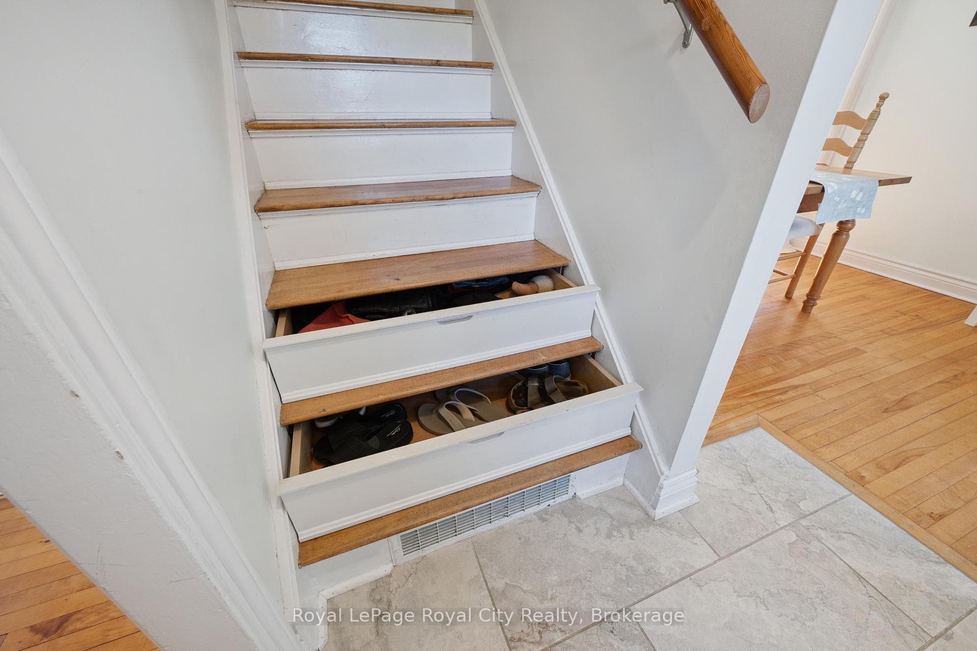 476 Paisley Road photo 19
