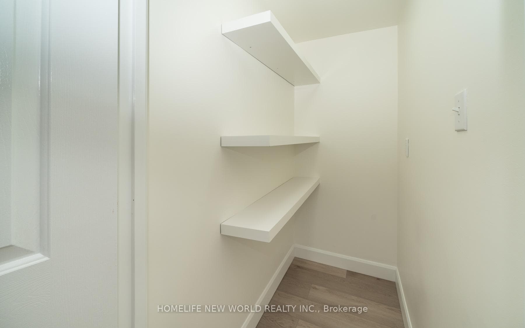 10 Torresdale Avenue Unit 304 photo 33