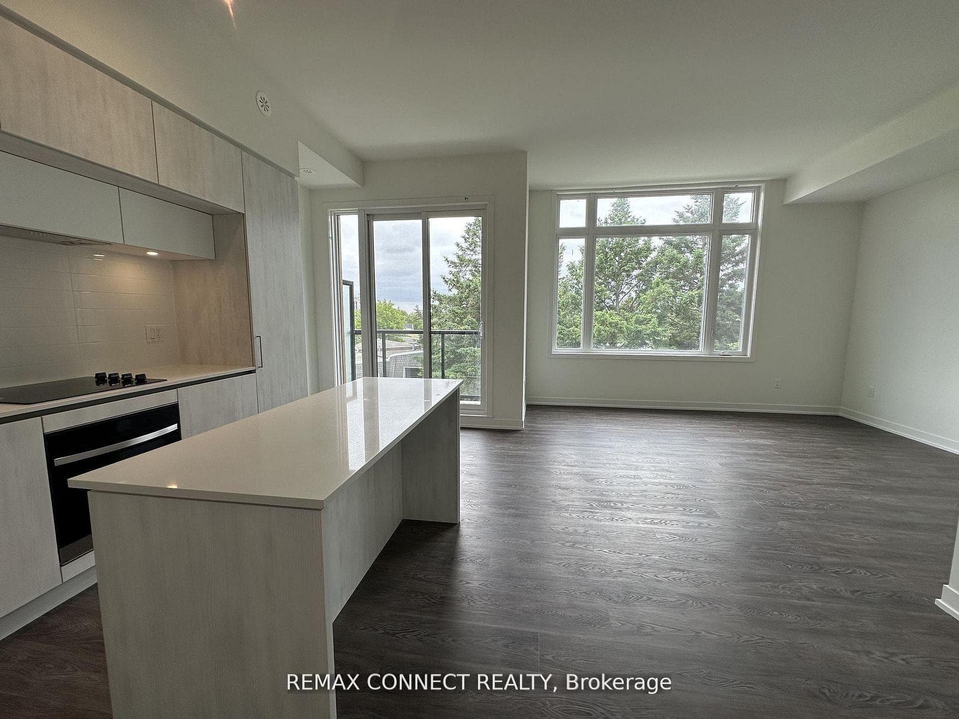 11 David Eyer Road Unit 1518 photo 3