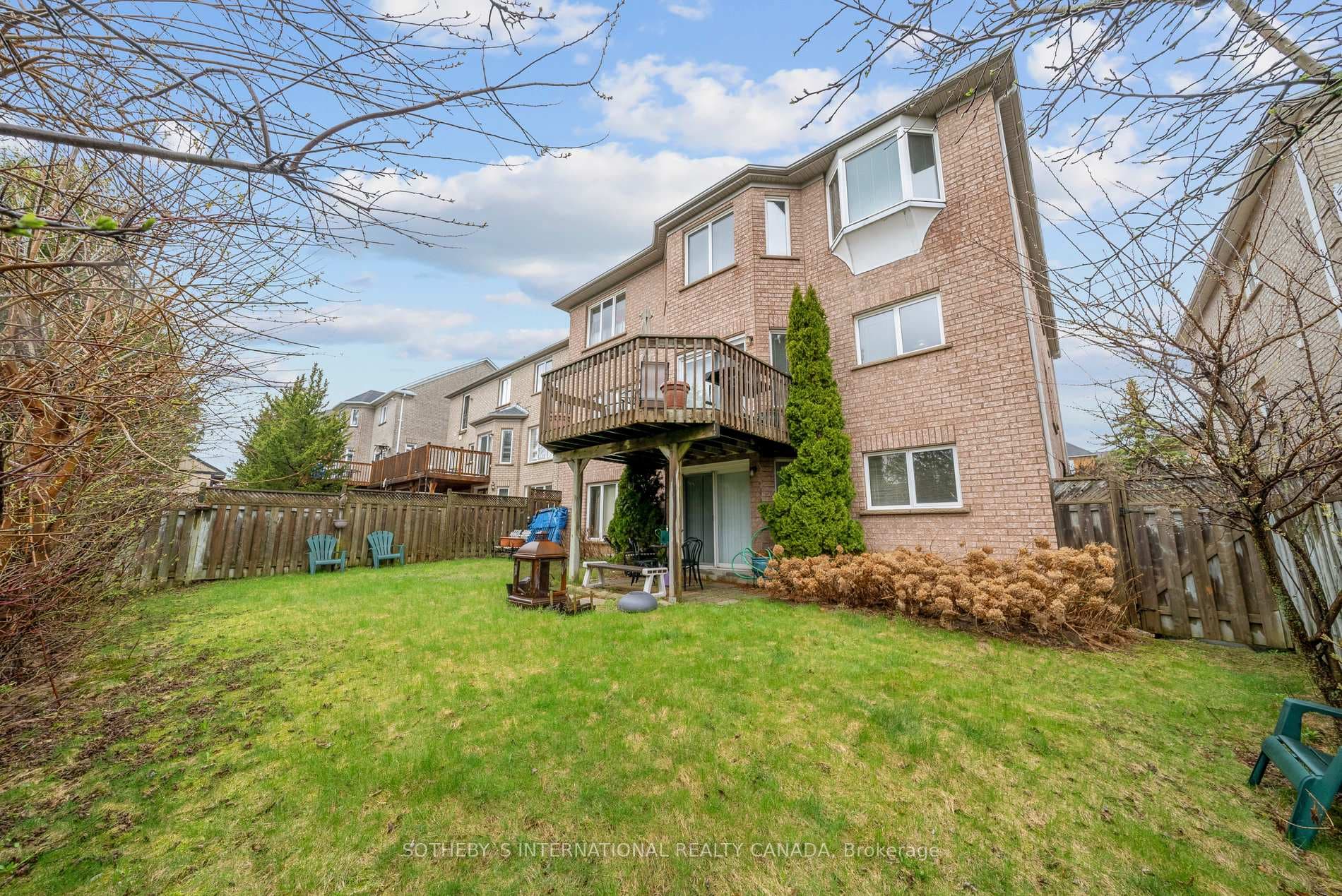 37 Green Meadow Crescent photo 31