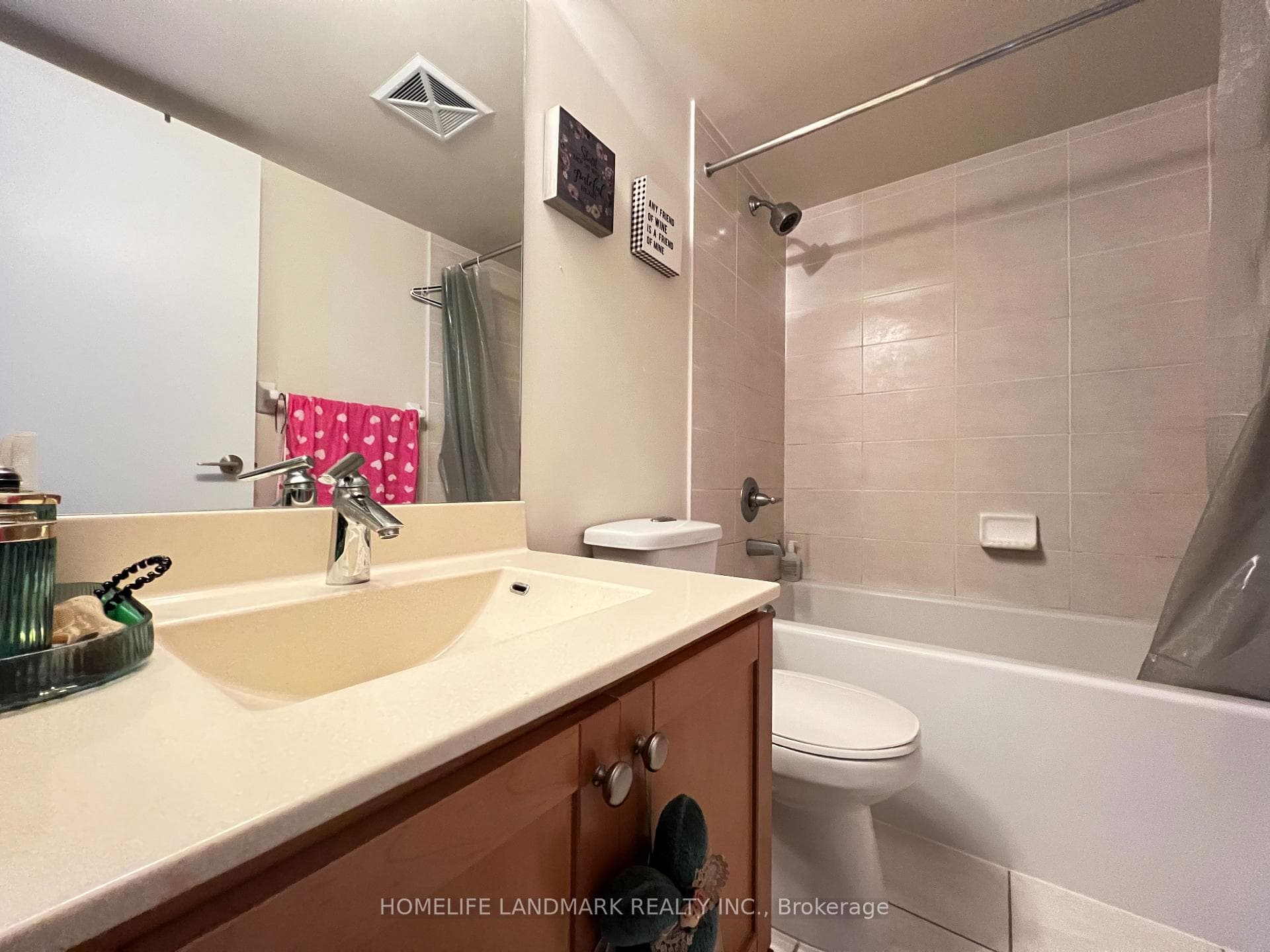 135 Village Green Square Unit 2624 photo 7