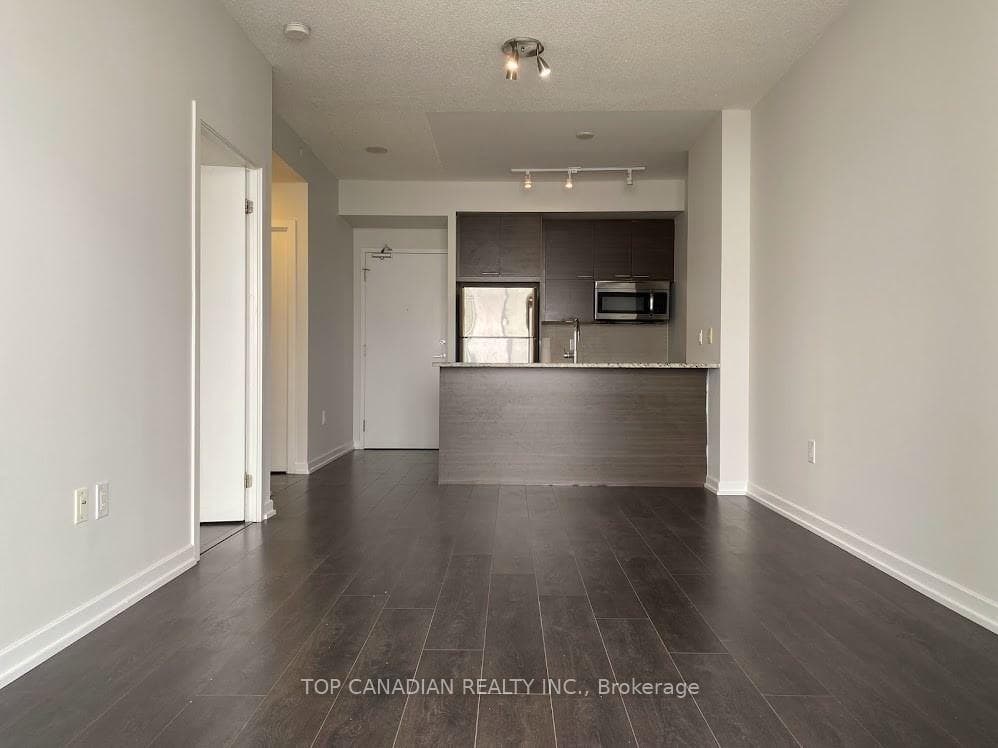 66 Forest Manor Road Unit 1204 photo 9
