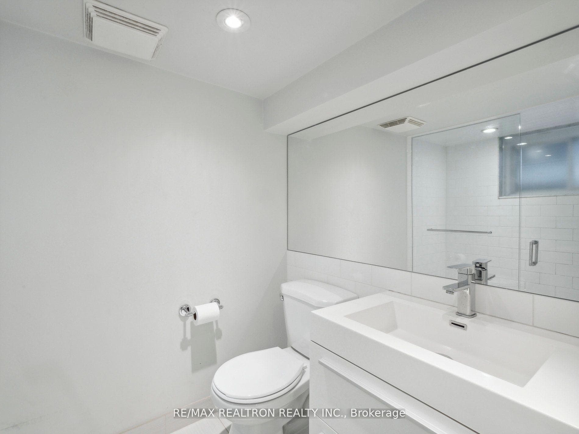186 Wanless Avenue photo 33