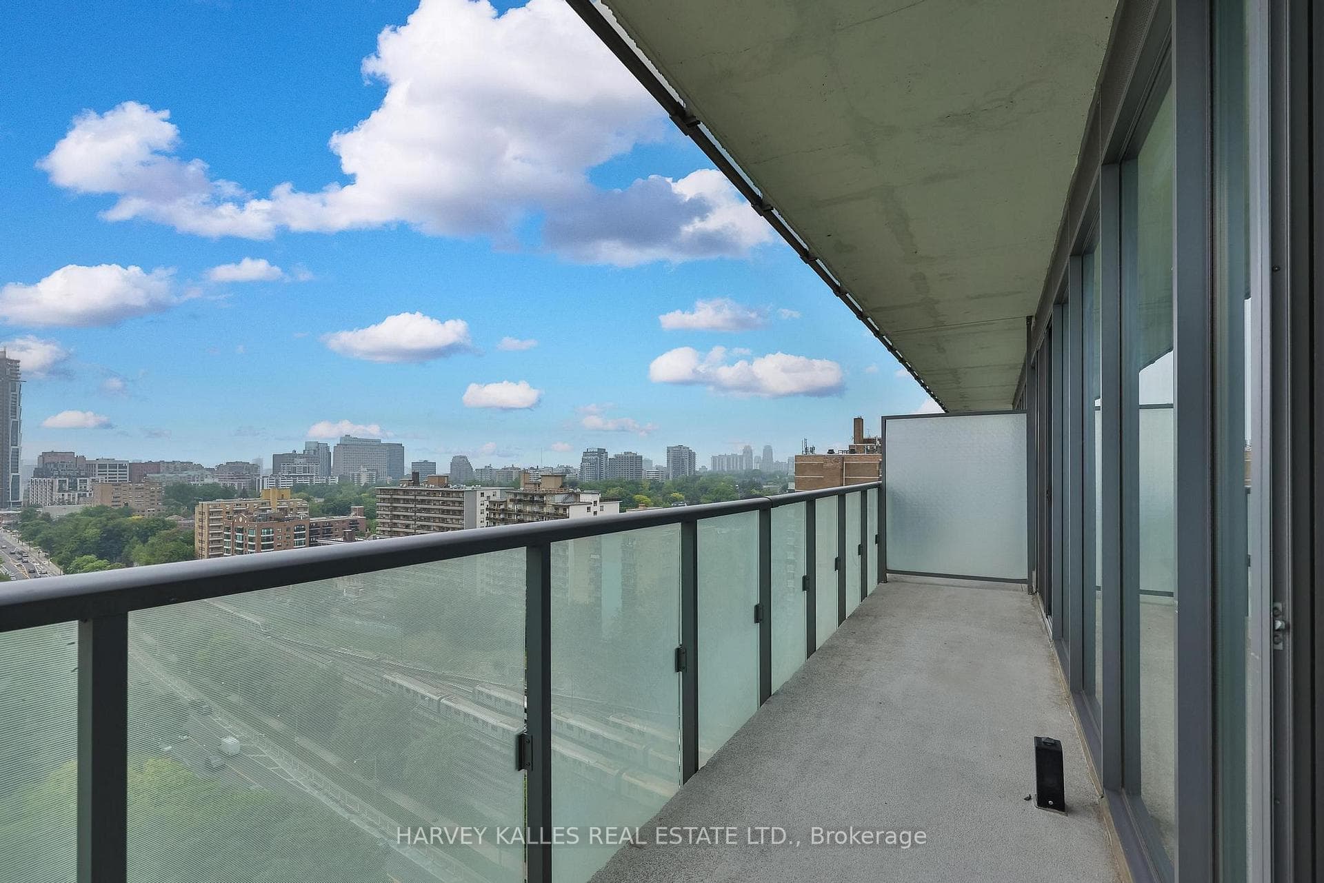 1815 Yonge Street Unit 1501 photo 41