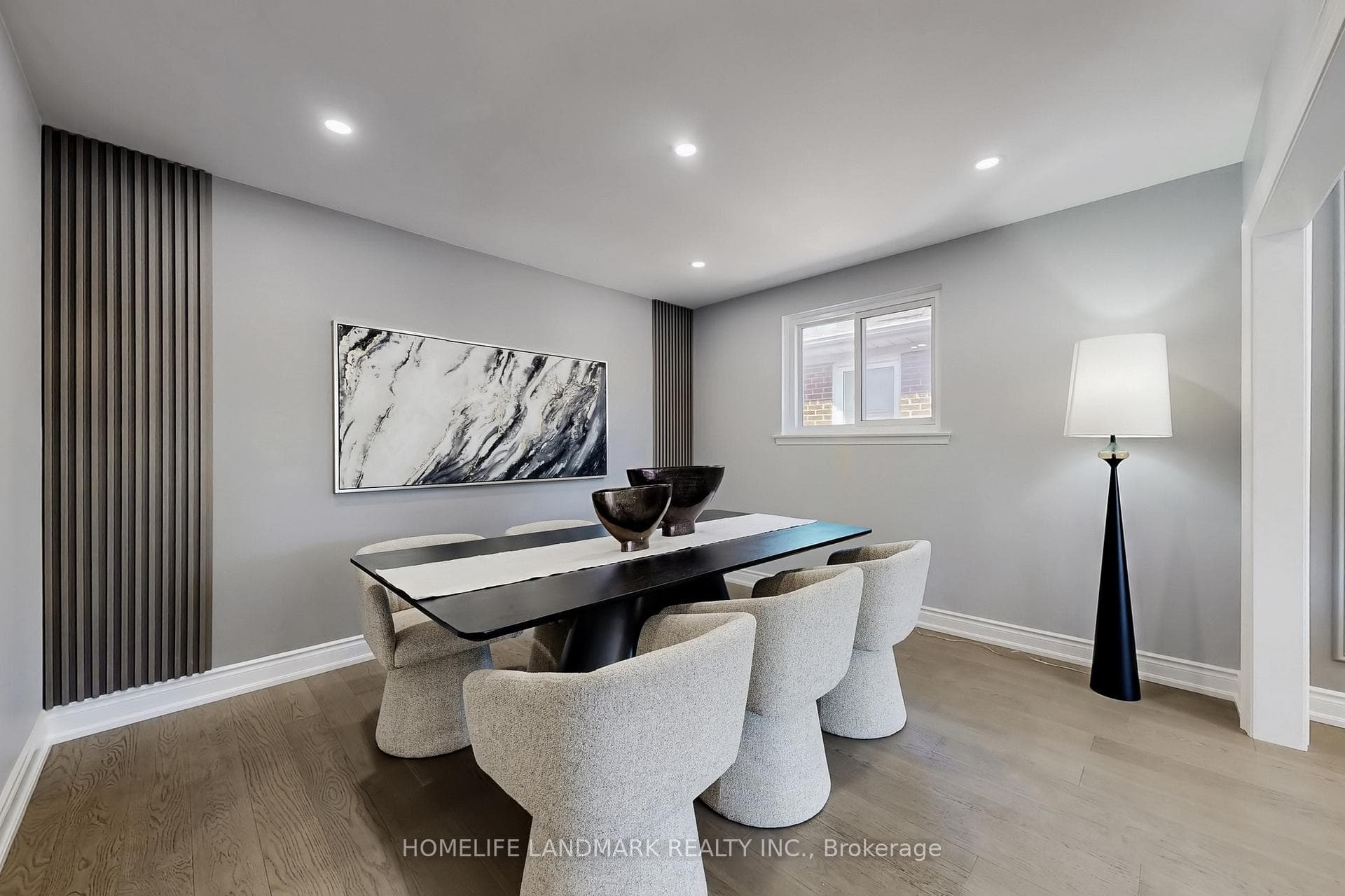 38 Pebblehill Square photo 10