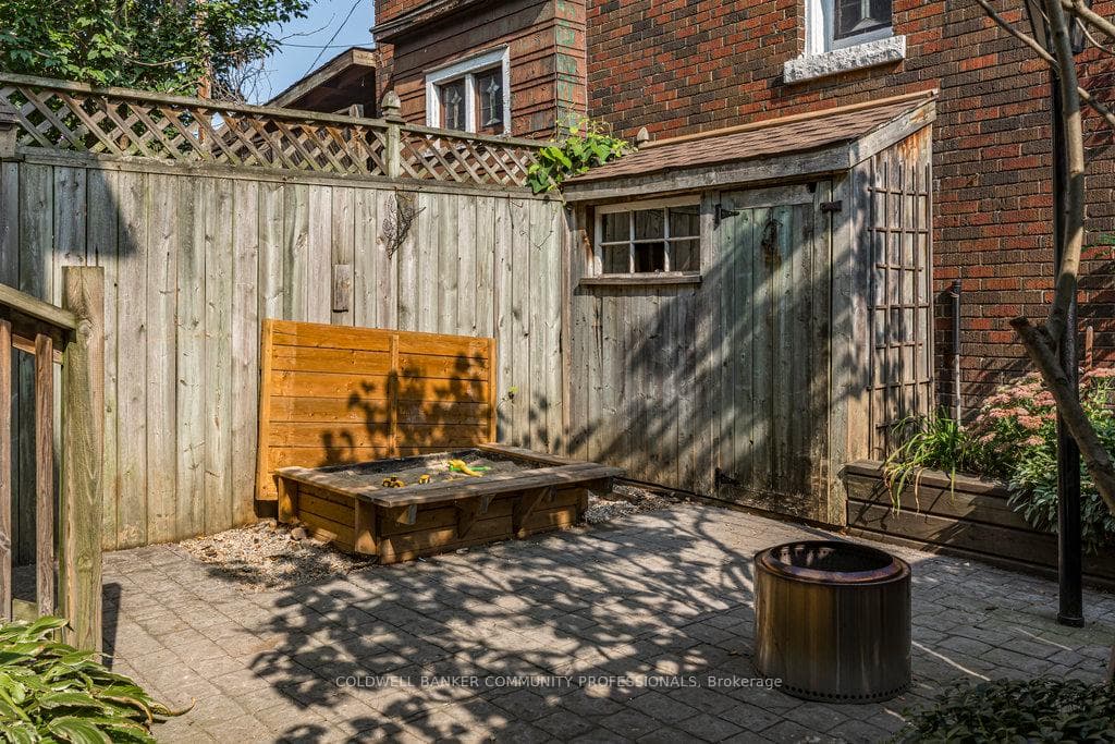 49 Rutherford Avenue photo 37