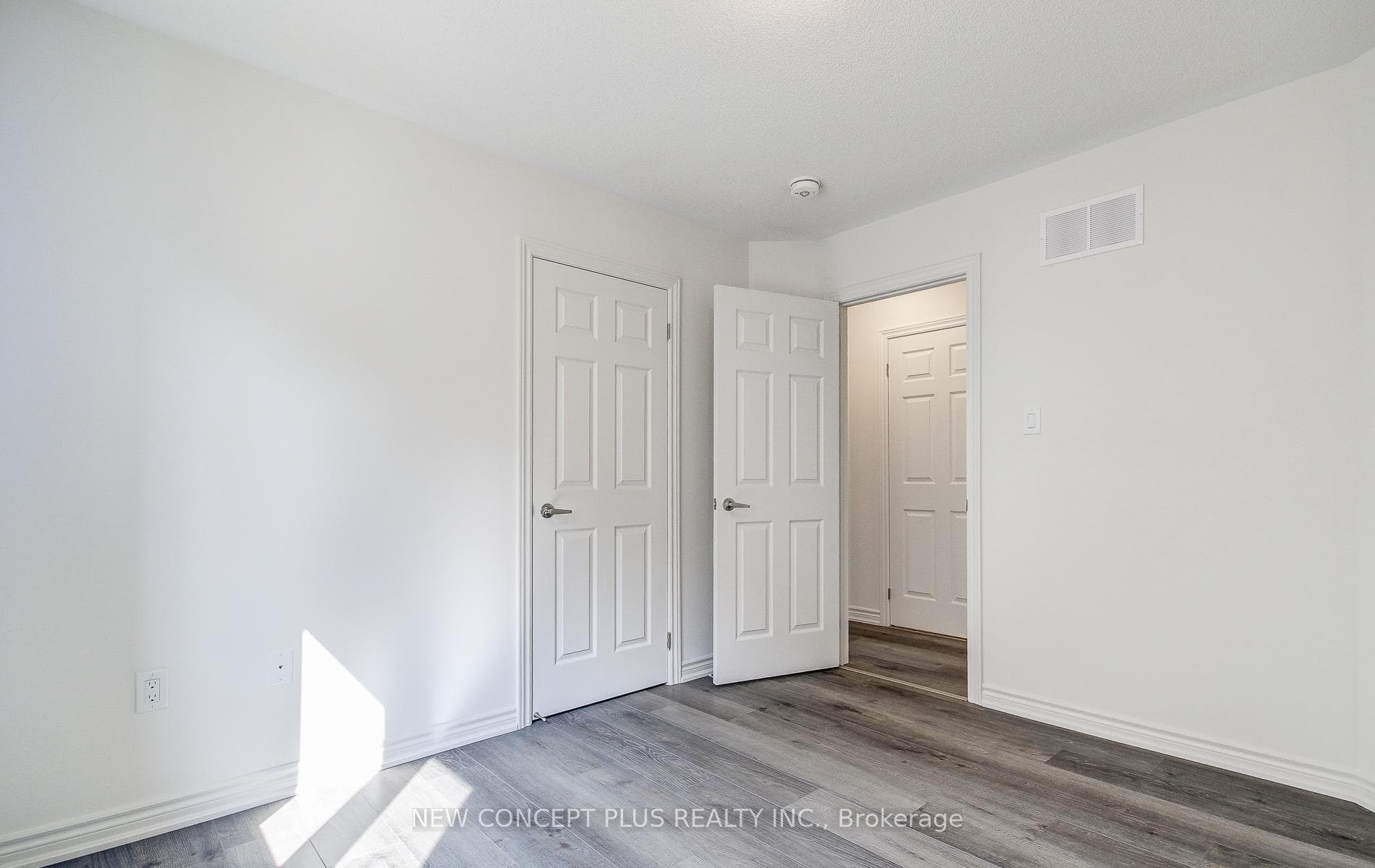 81 Prest Way photo 29