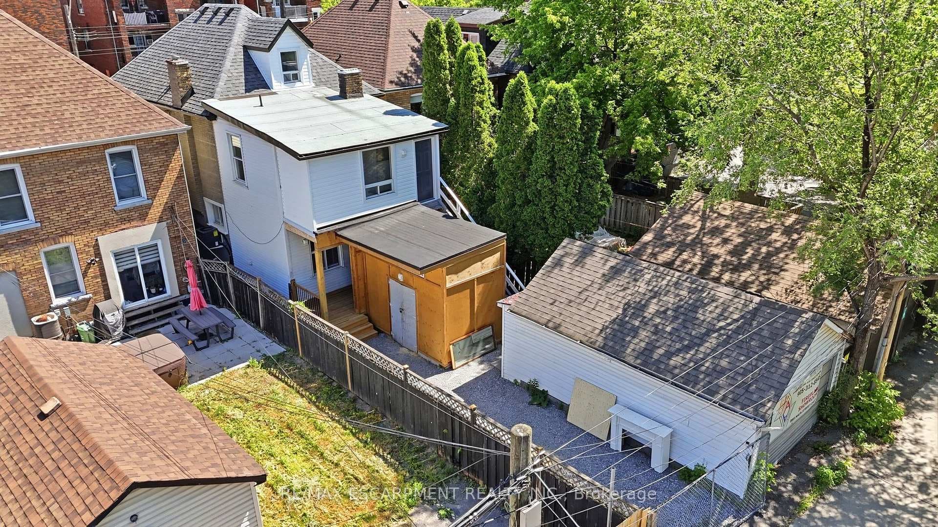 968 MAIN Street photo 41
