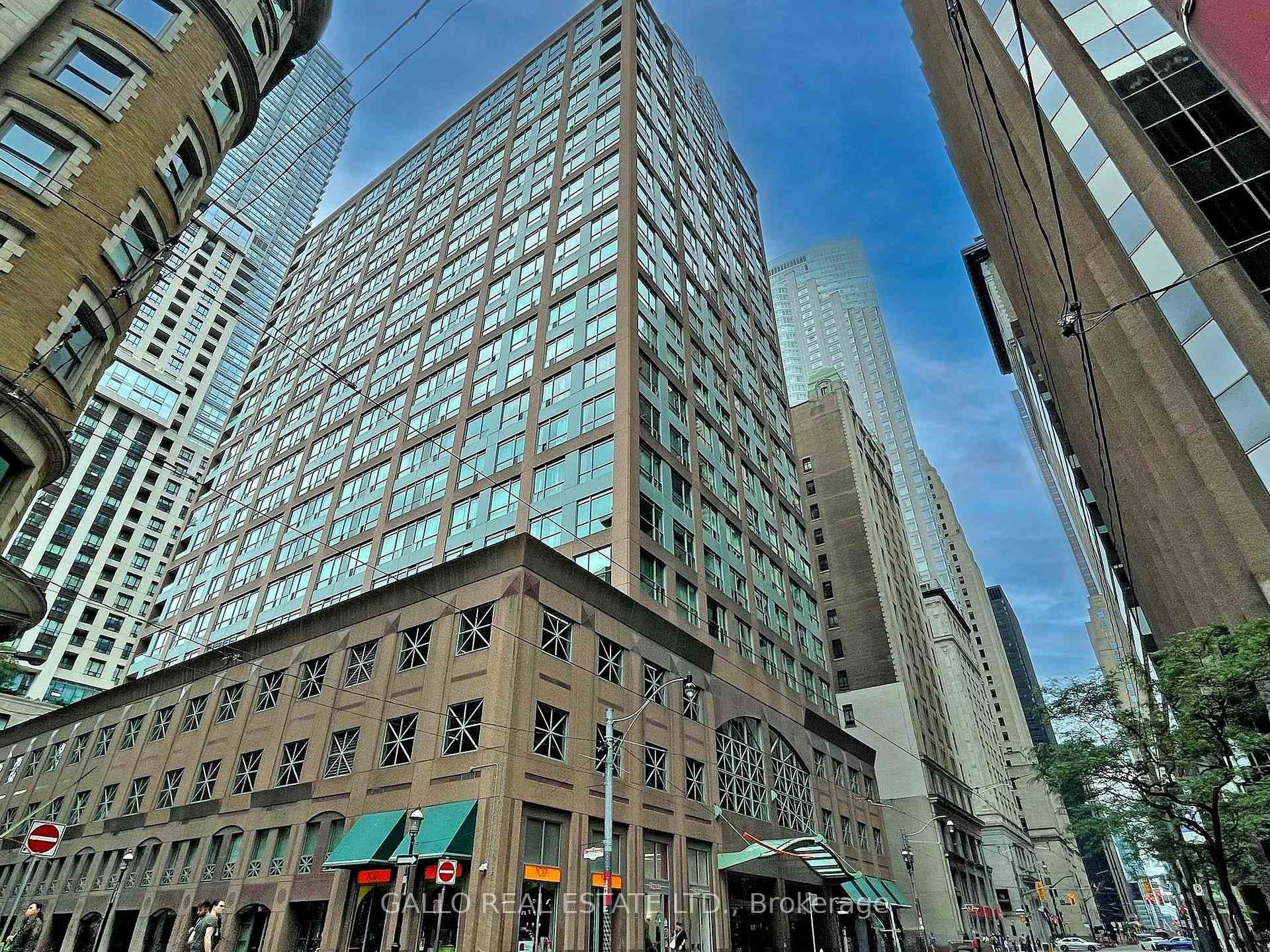 7 King Street Unit 1803 photo 2