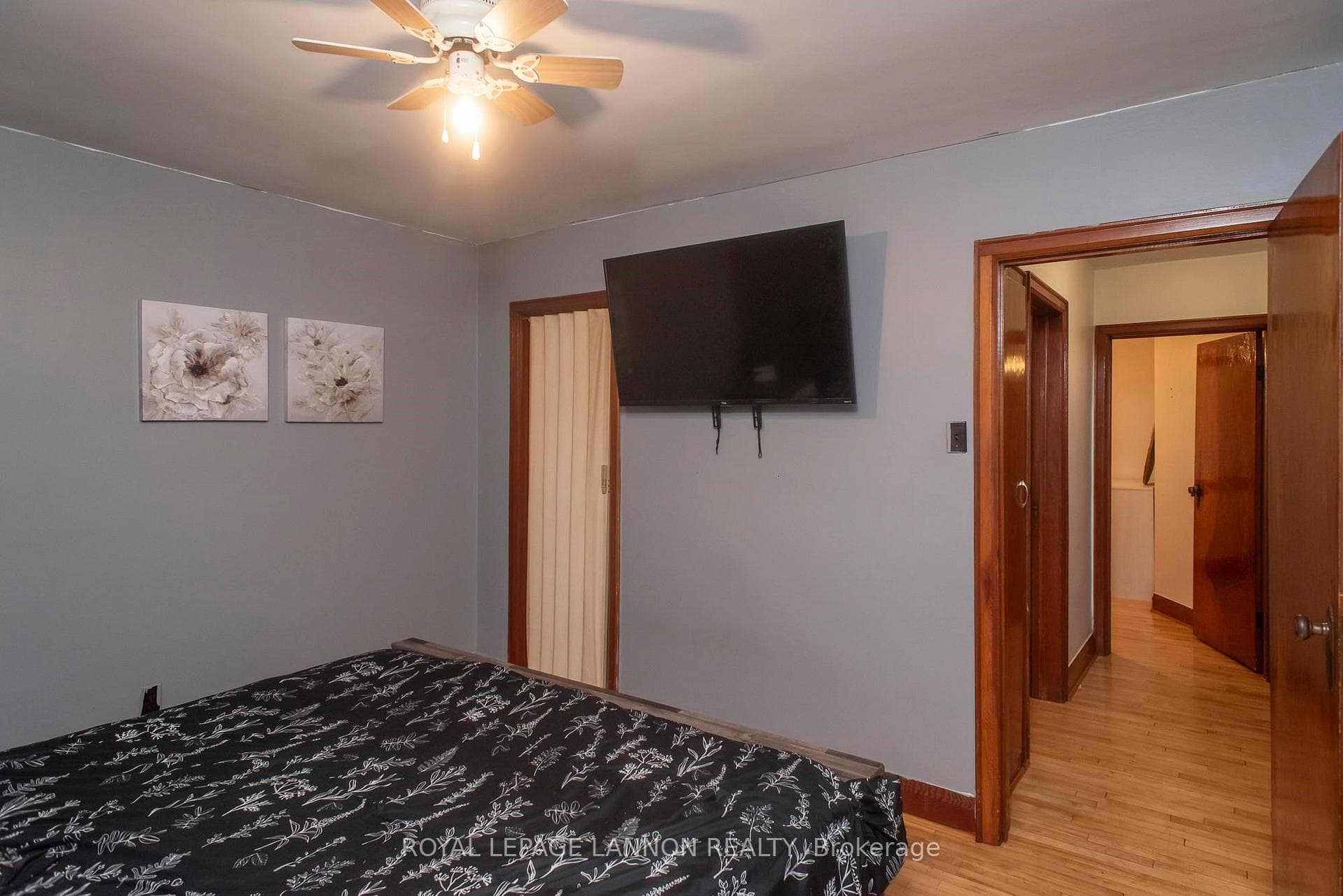 1328 Mountdale Avenue photo 18