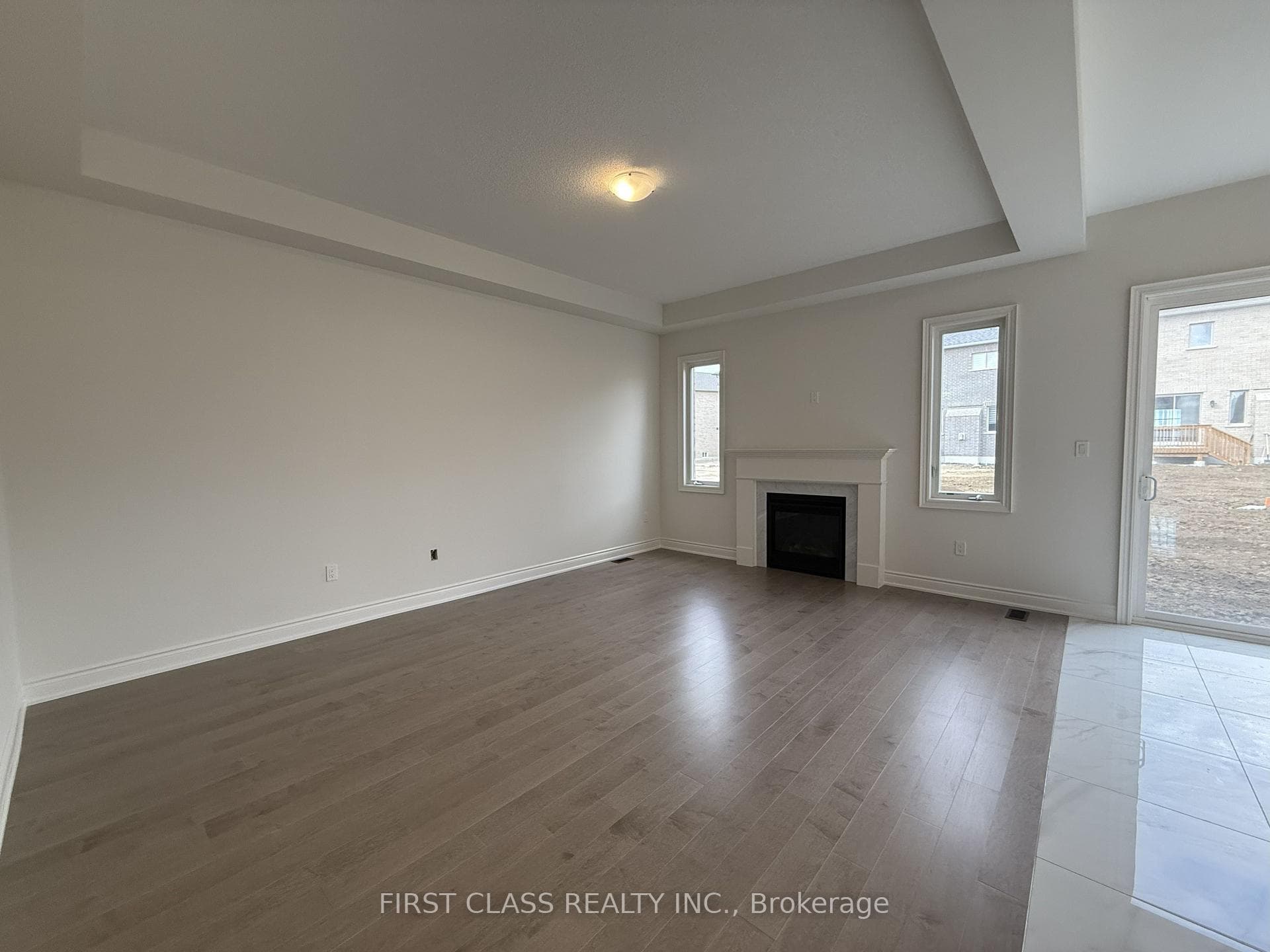 93 Boccella Crescent photo 10