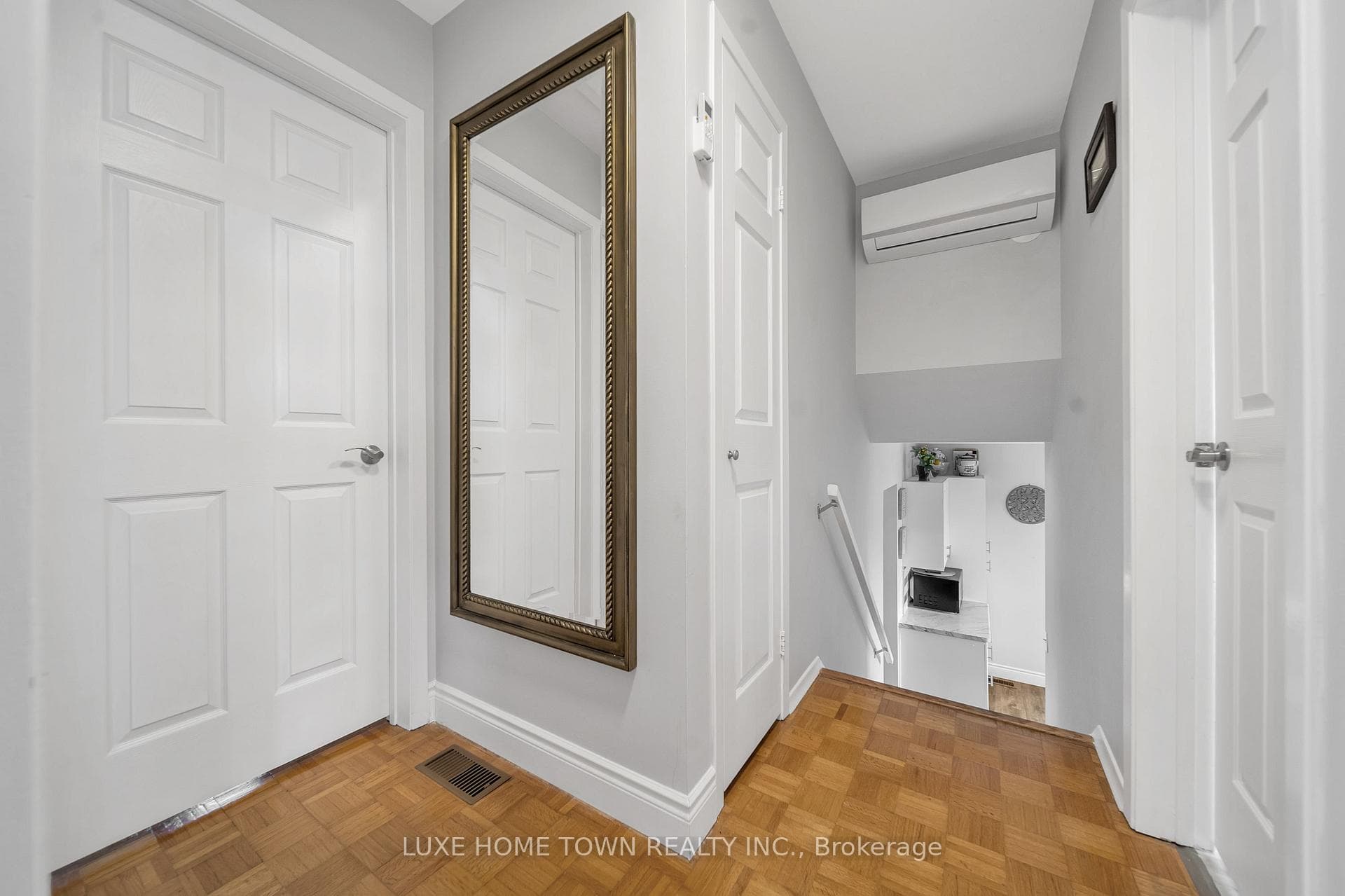 14 Tutton Place photo 27
