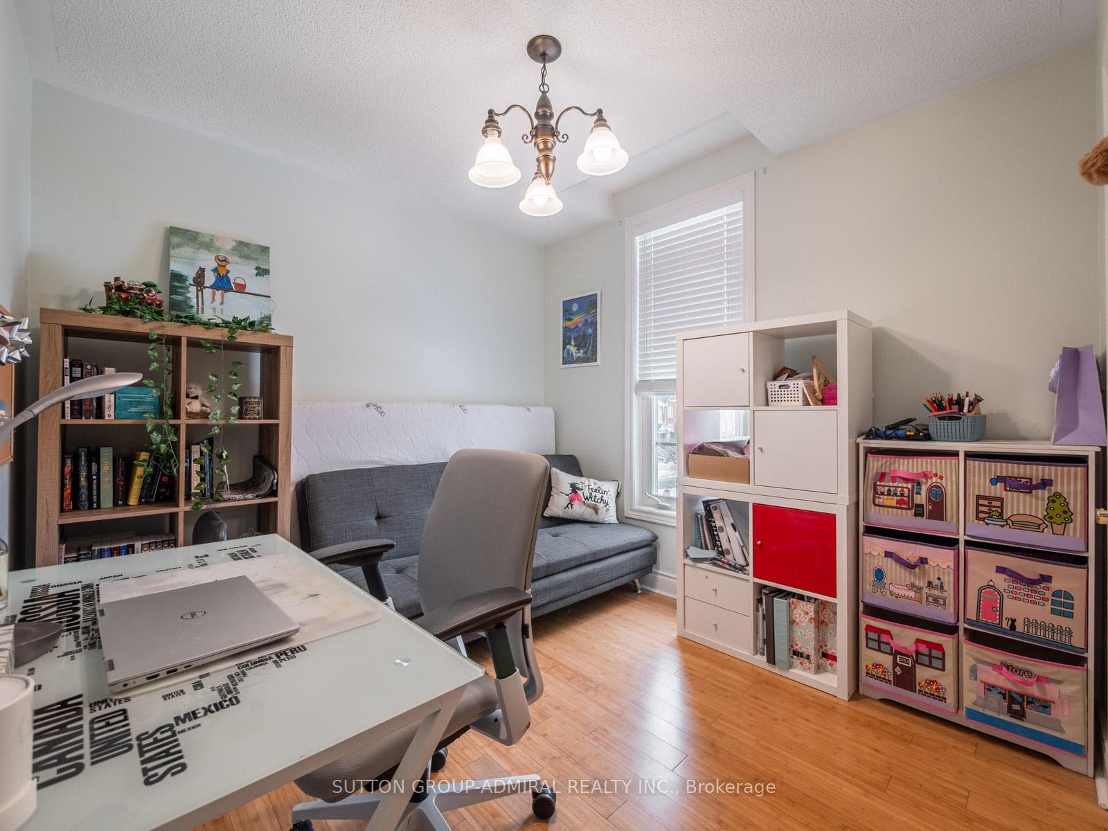 45 Honeywood Road photo 18