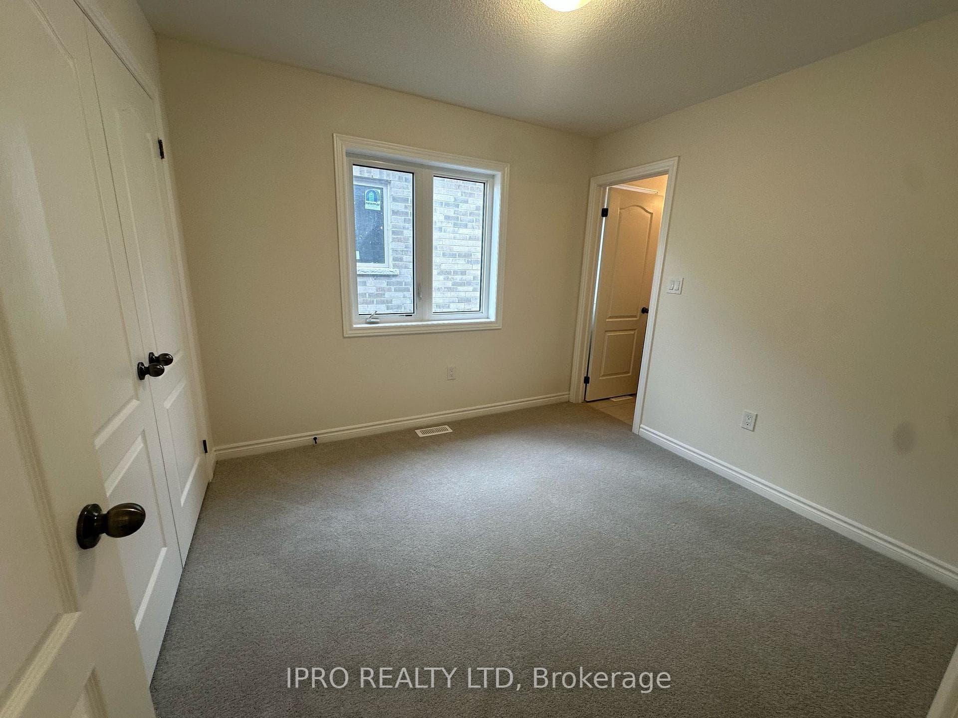 9 Lawrence D Pridham Avenue photo 24