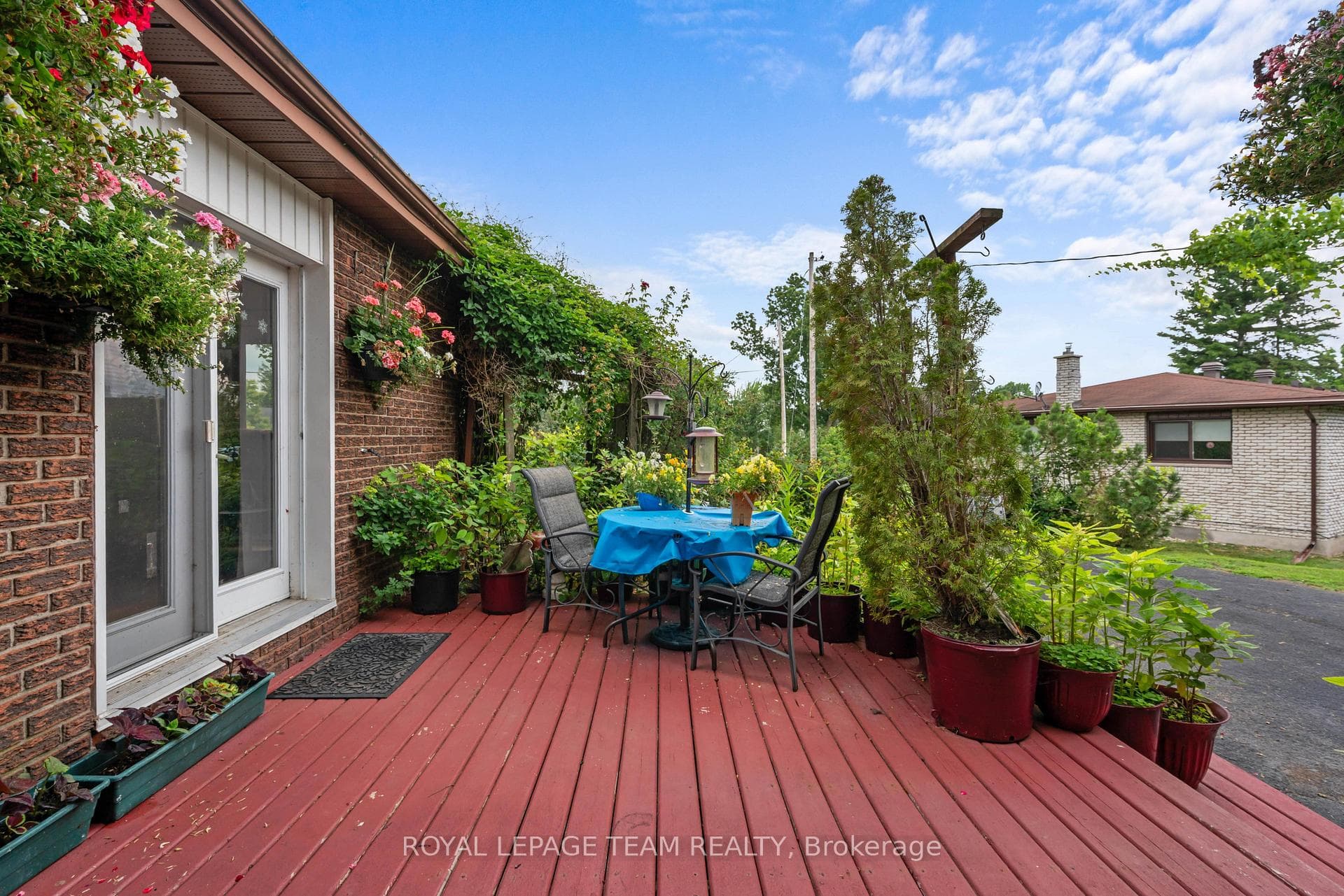 5687 Cherry Street photo 33
