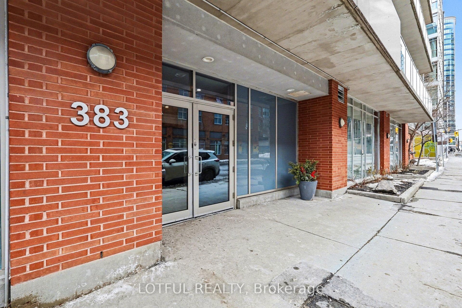 383 Cumberland Street Unit 201 photo 3