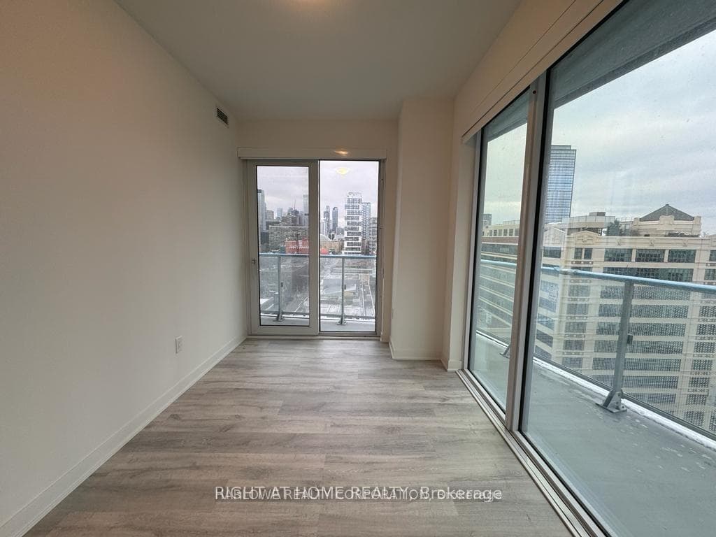 100 Dalhousie Street Unit 1604 photo 6