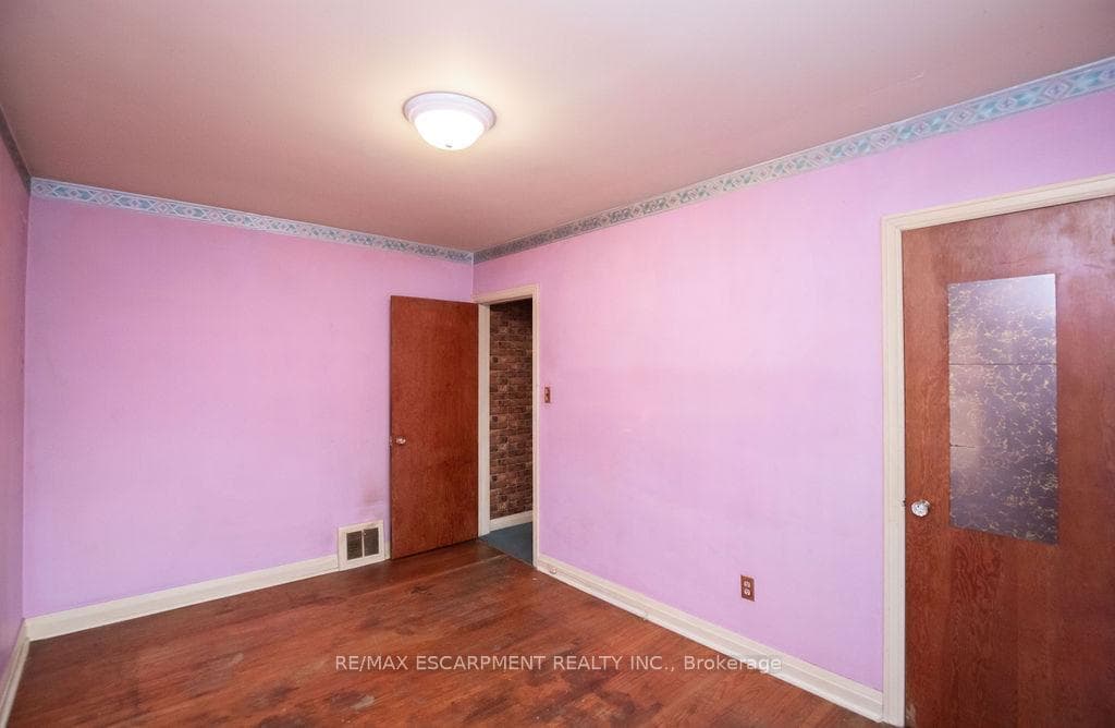 156 East 36th Street photo 35