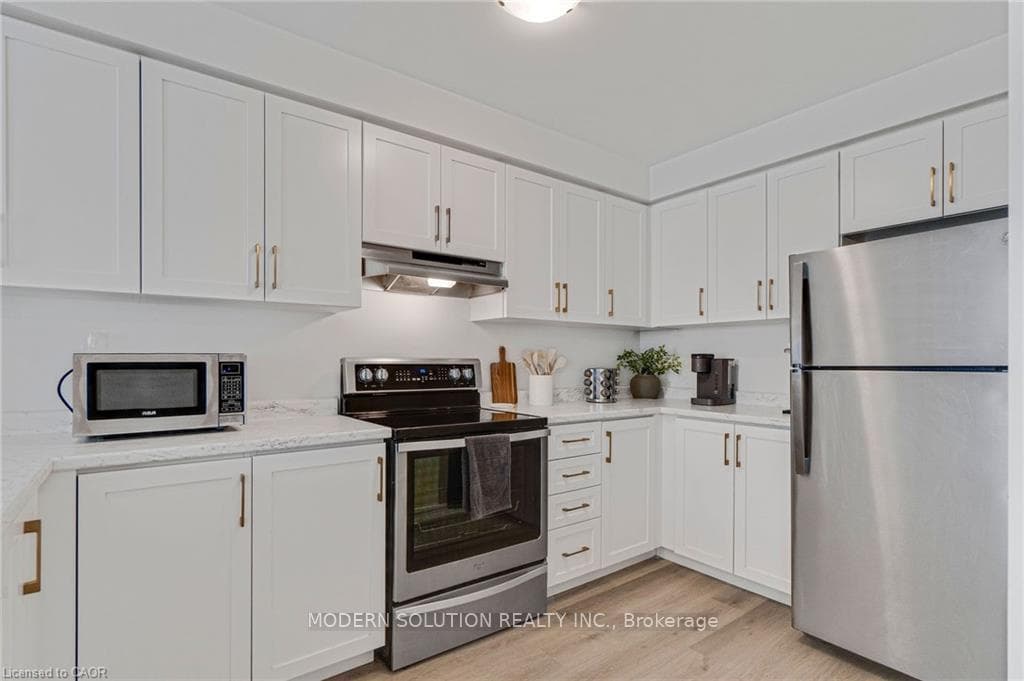 96 Dryden Lane photo 14
