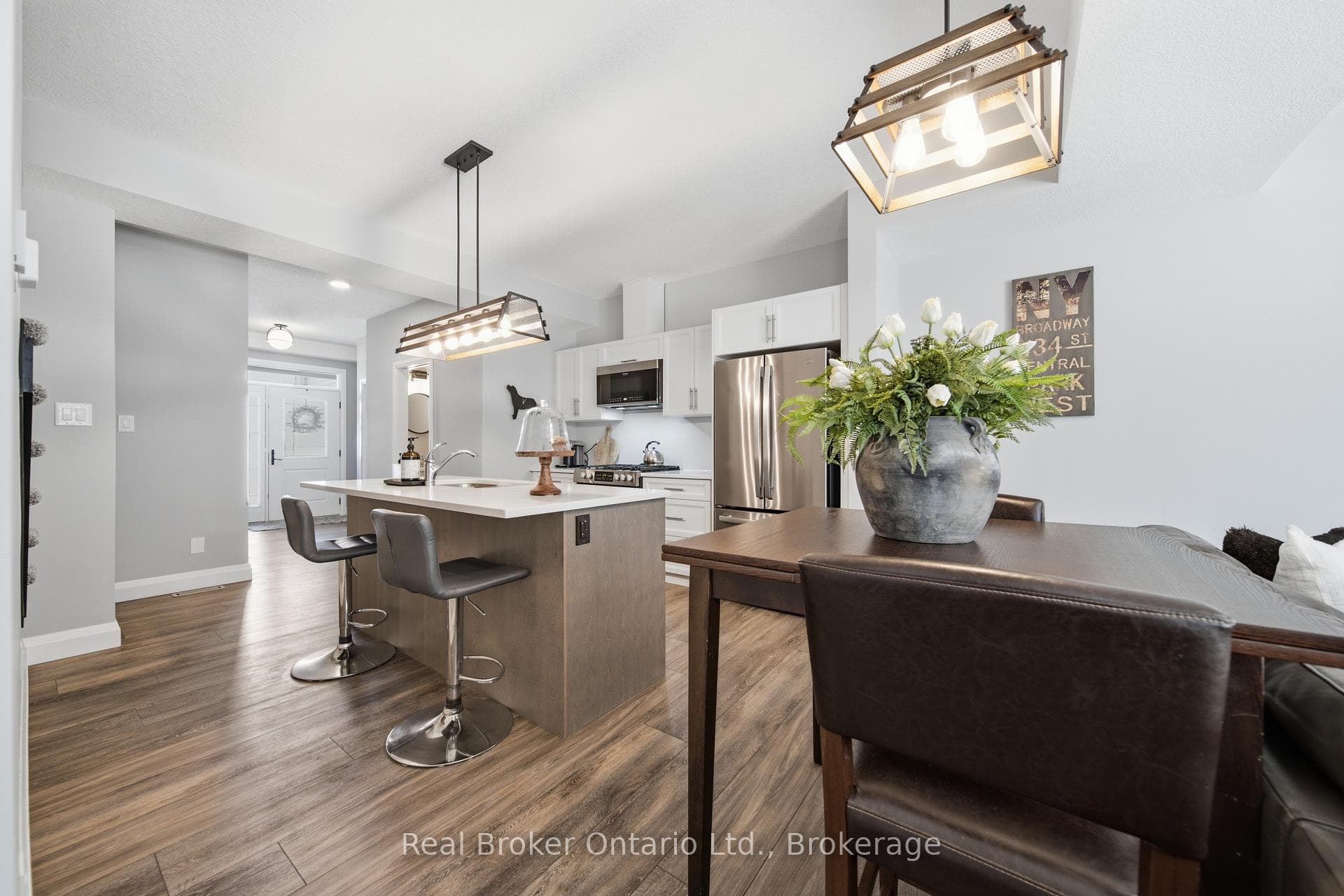 103 Stephenson Way photo 15