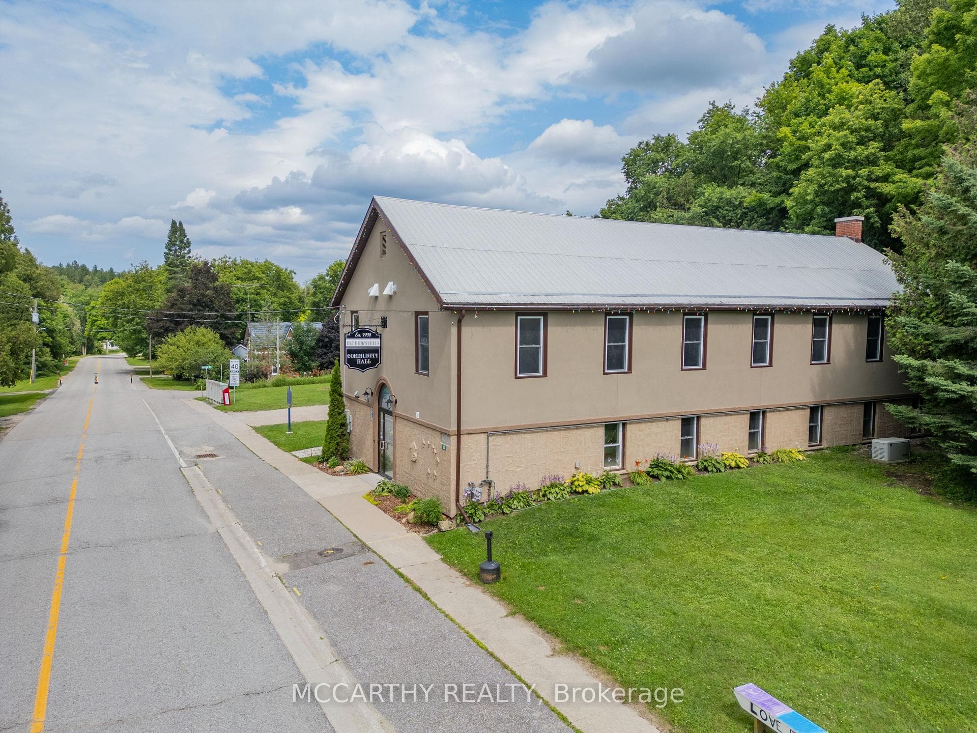 141 Mill Street photo 33